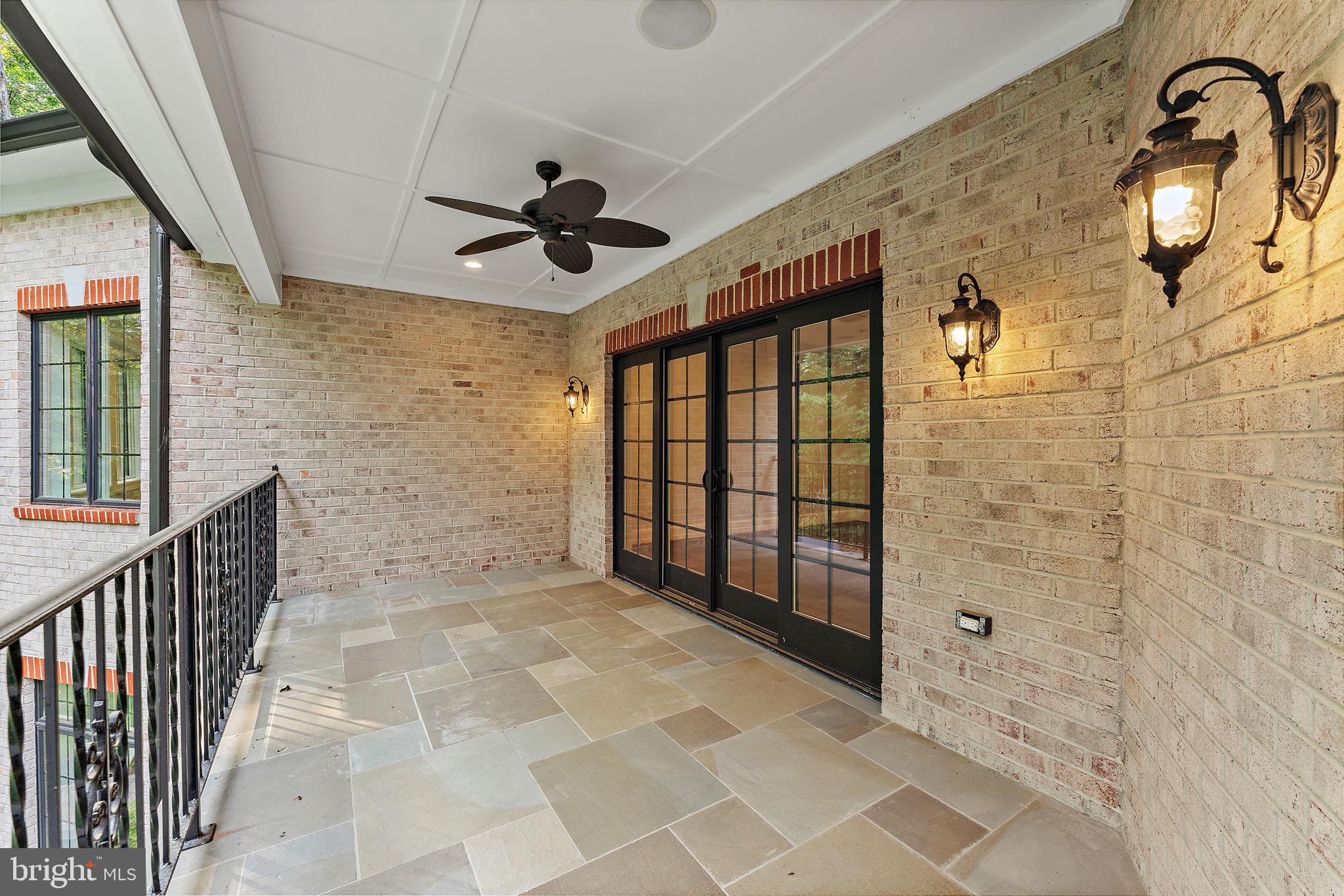 HILL VIEW ESTATES - Residential