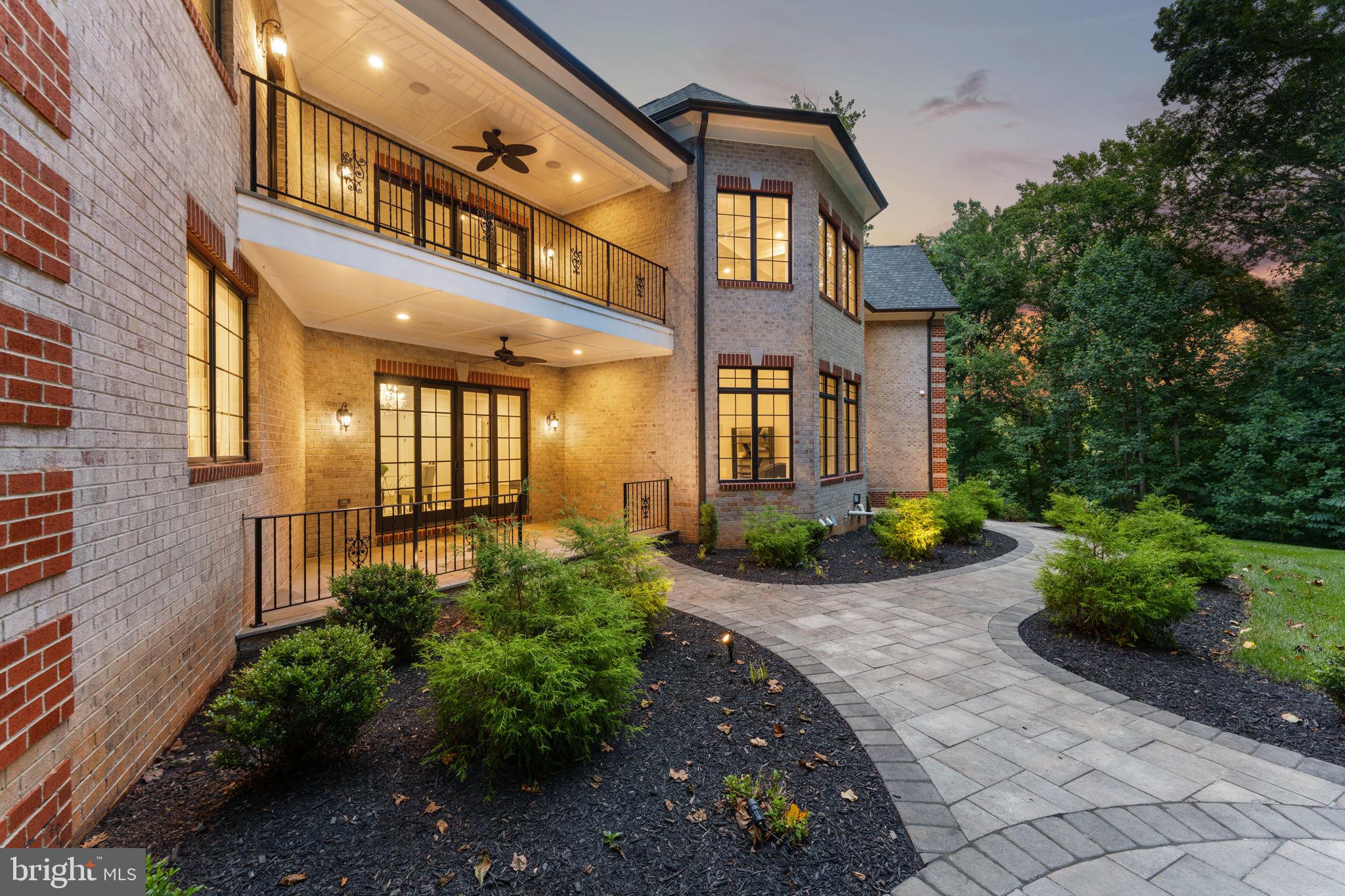 HILL VIEW ESTATES - Residential