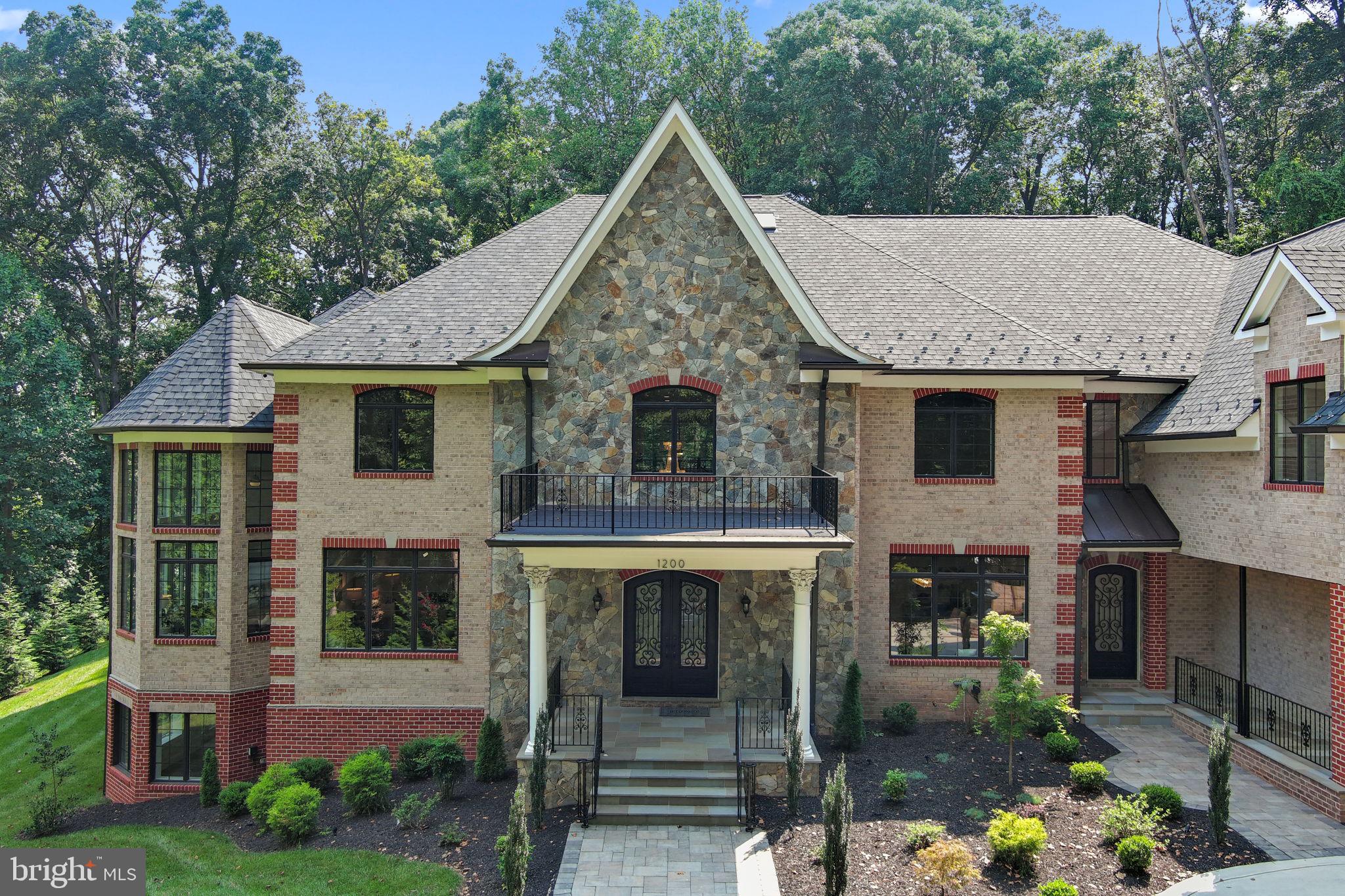 HILL VIEW ESTATES - Residential