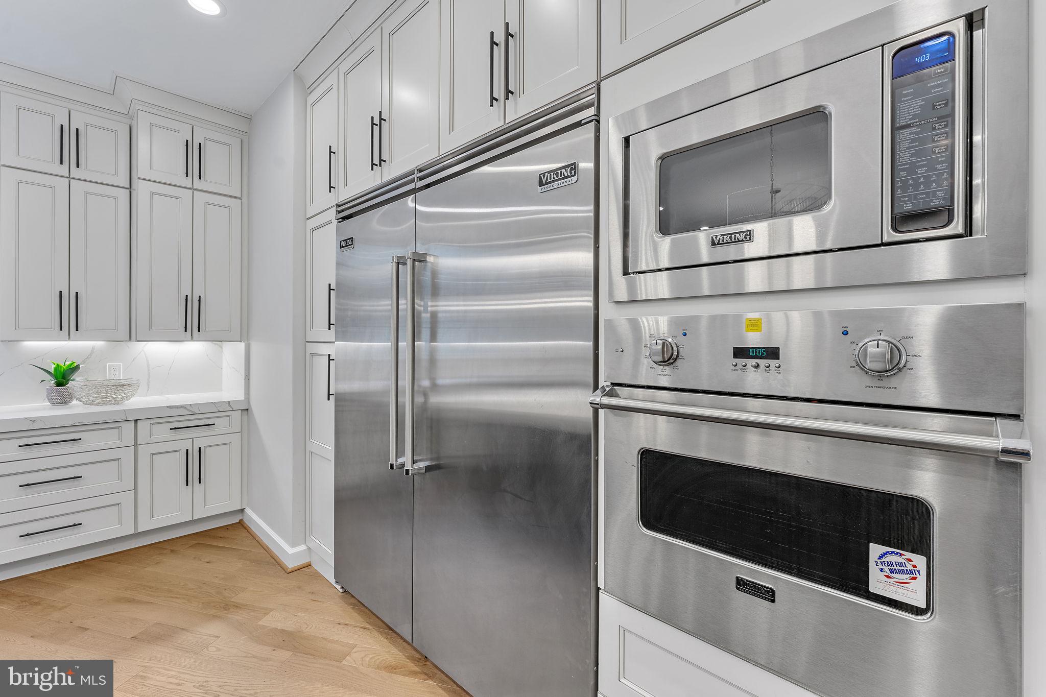 HILL VIEW ESTATES - Residential