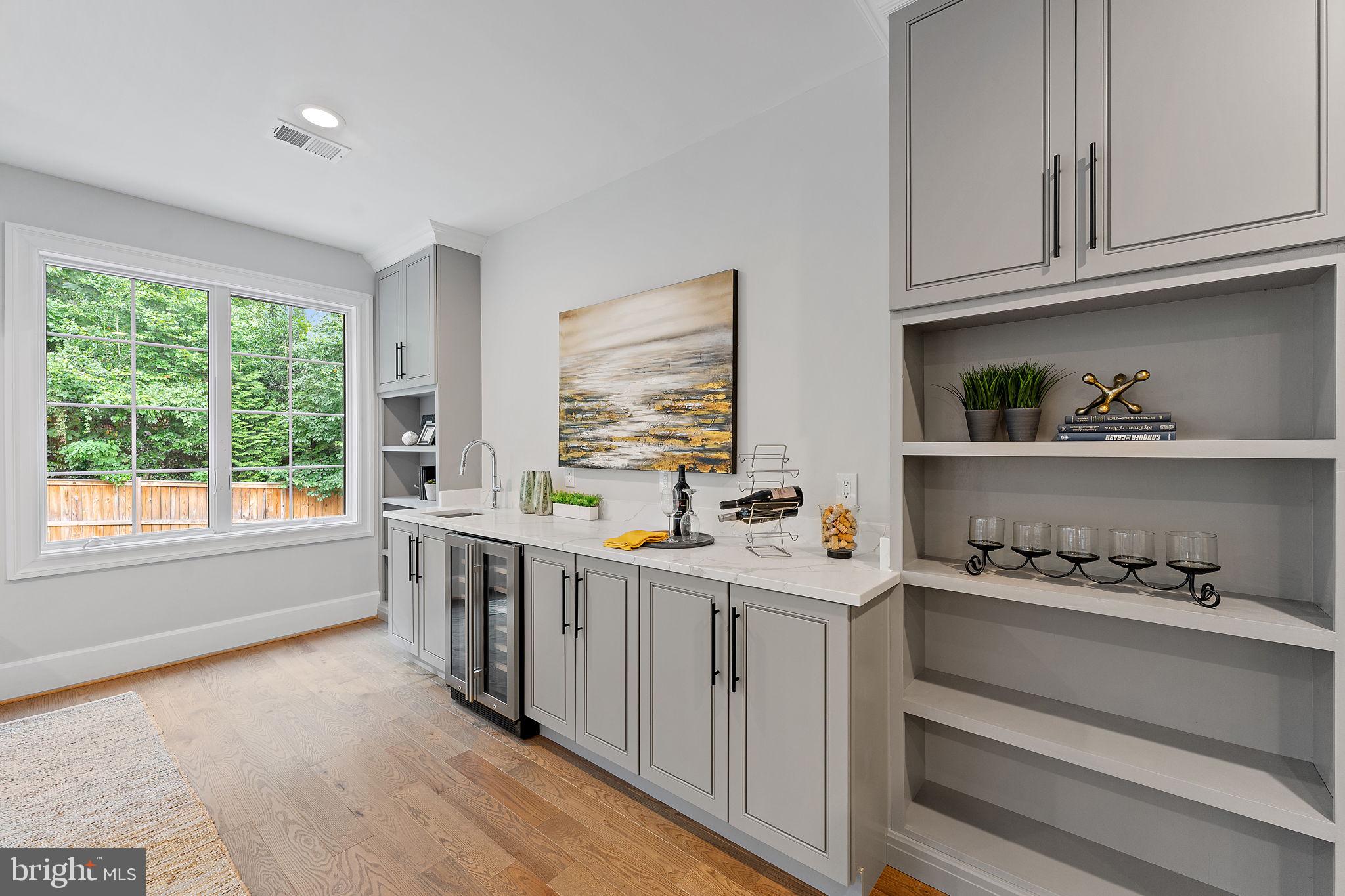 HILL VIEW ESTATES - Residential