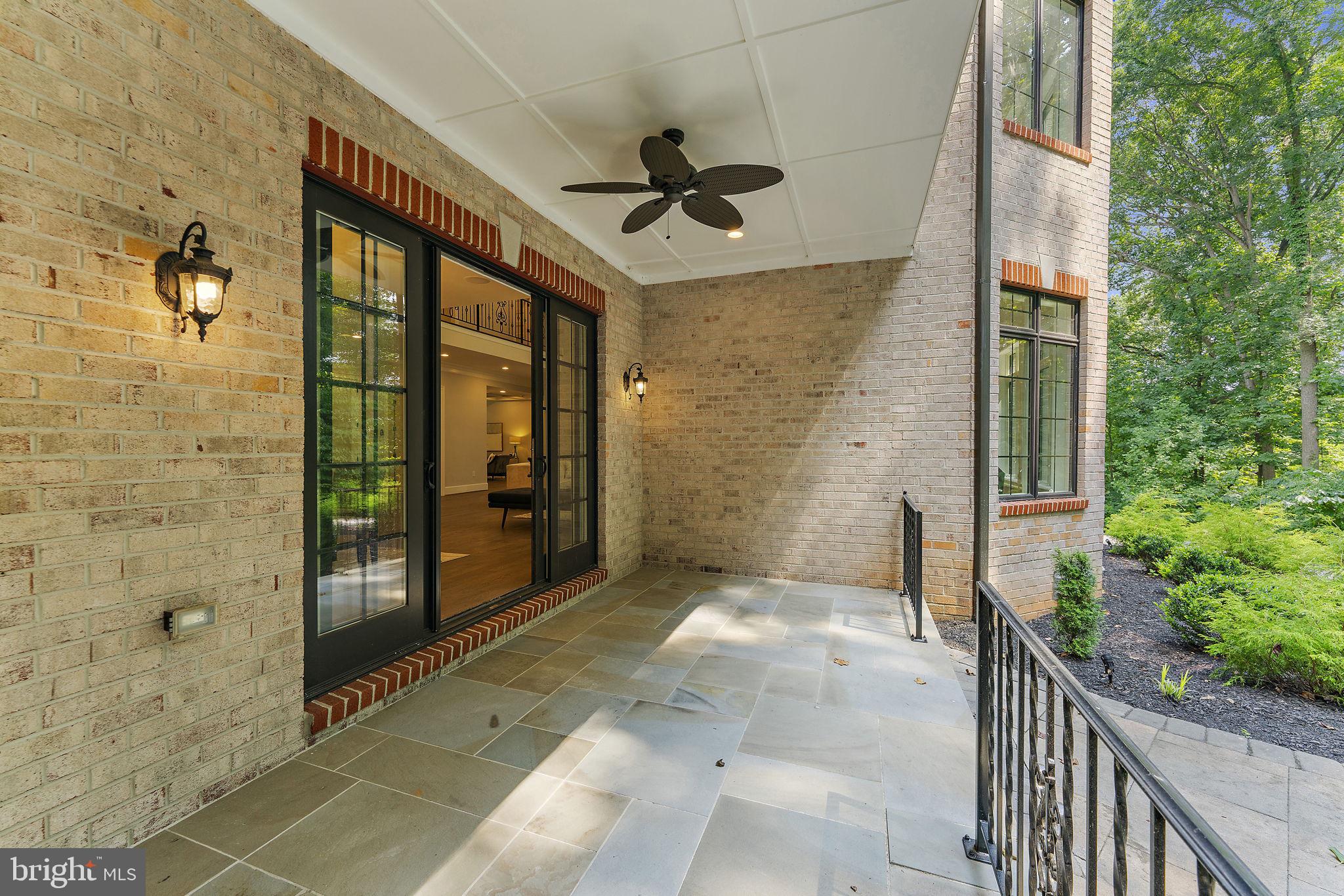 HILL VIEW ESTATES - Residential