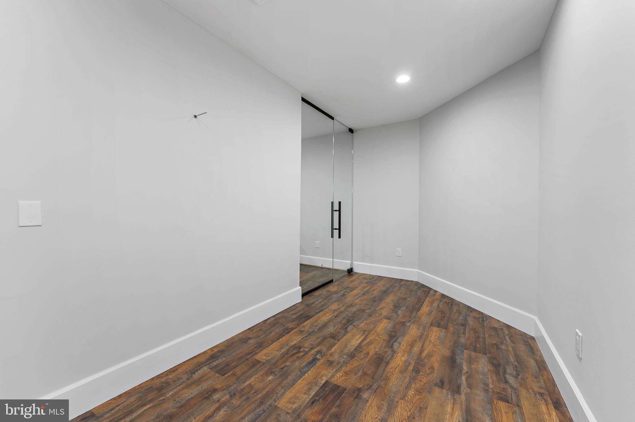 HILL VIEW ESTATES - Residential