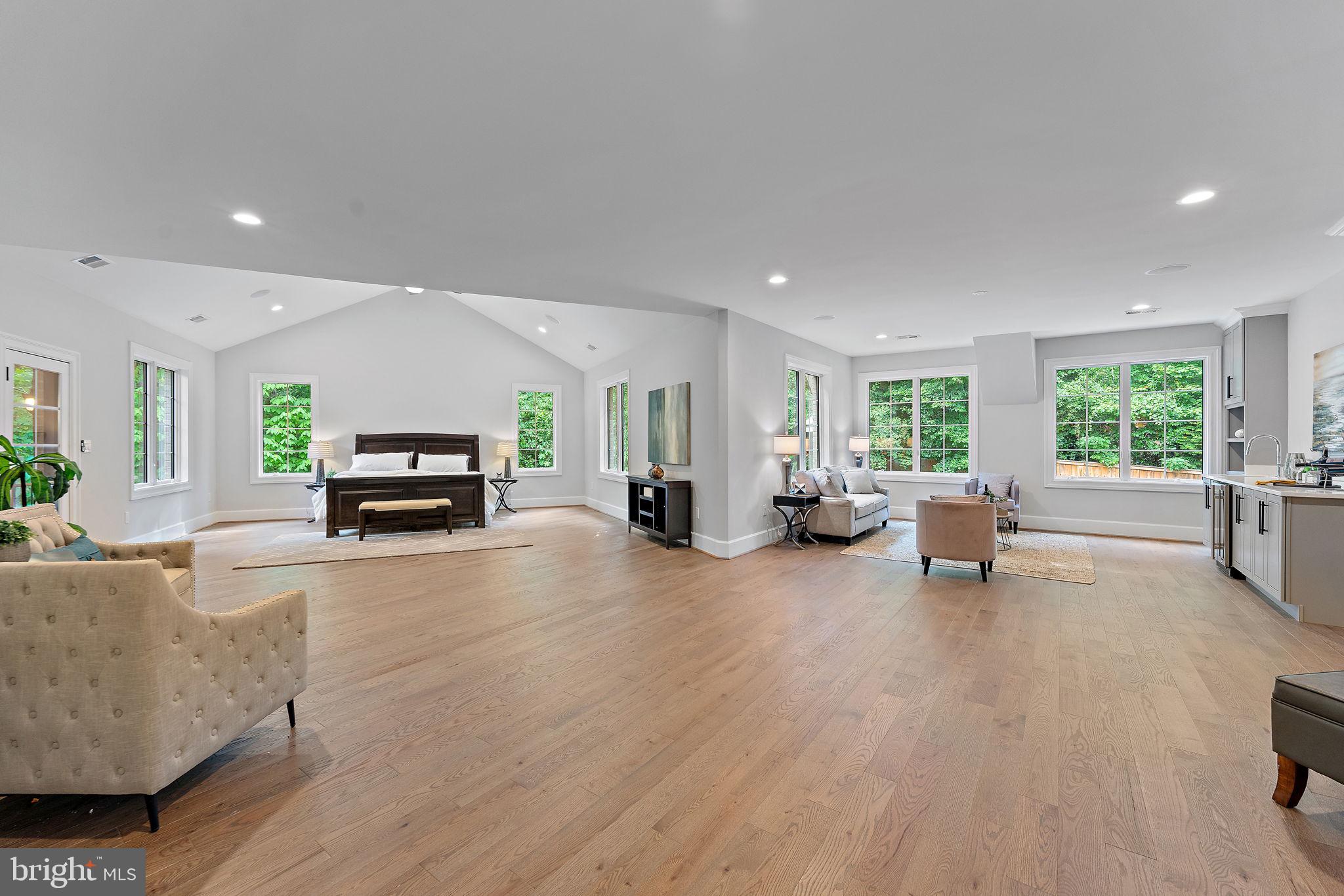 HILL VIEW ESTATES - Residential