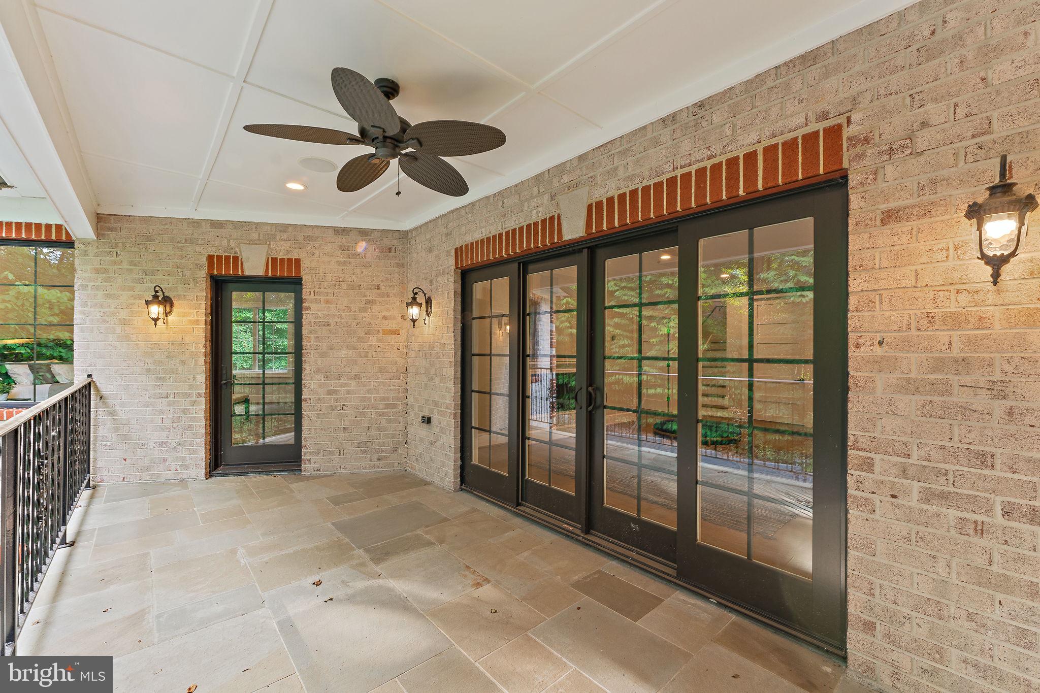 HILL VIEW ESTATES - Residential