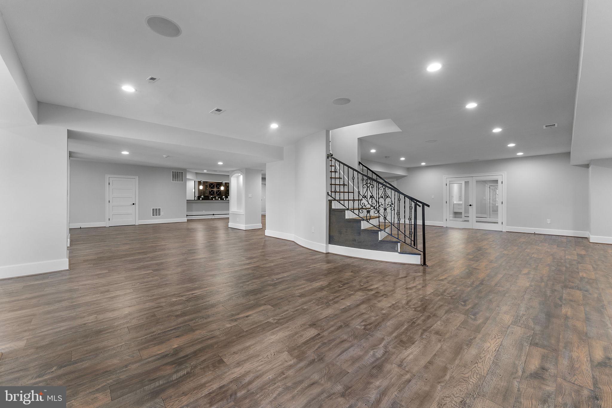 HILL VIEW ESTATES - Residential