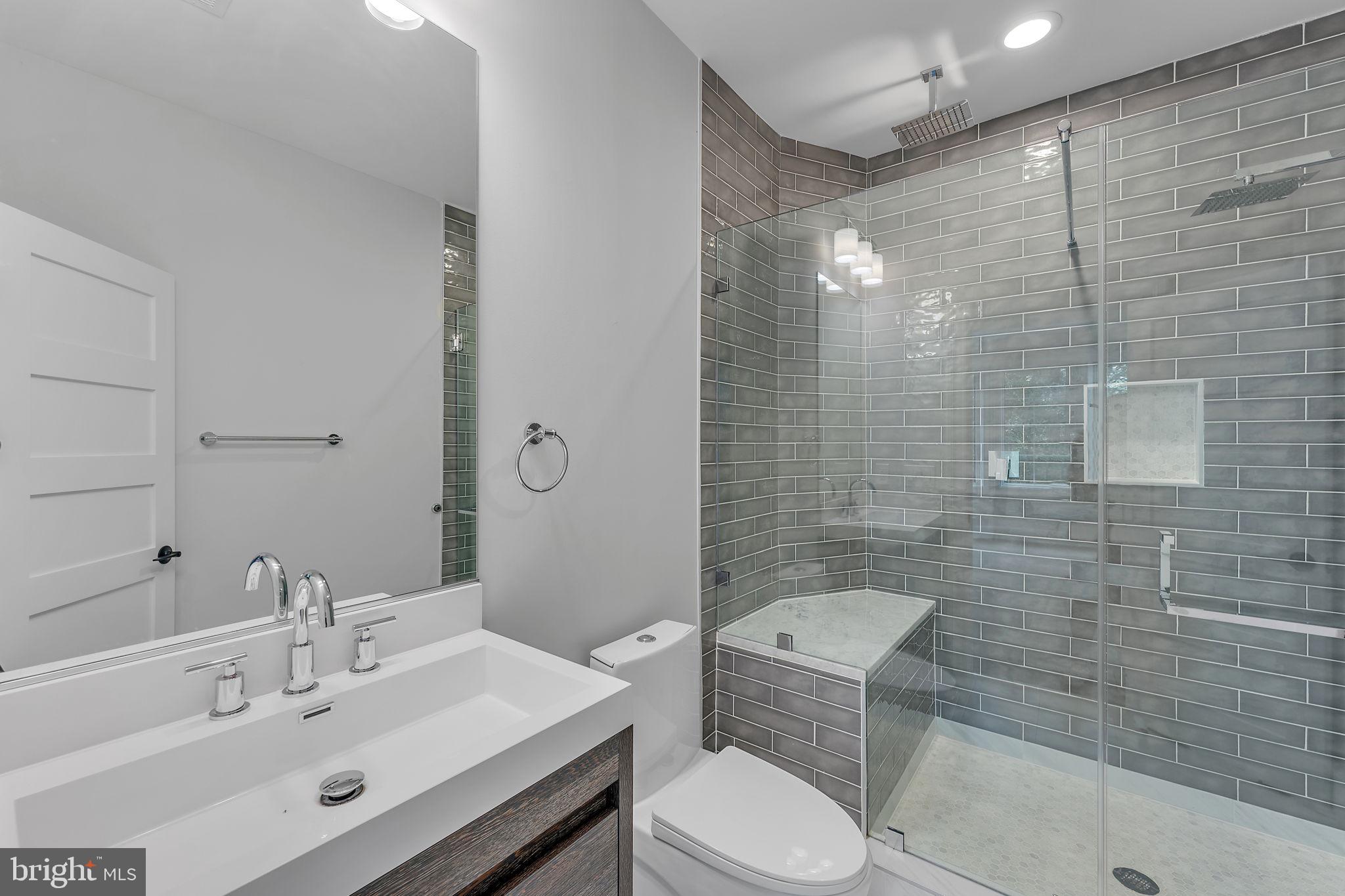 HILL VIEW ESTATES - Residential