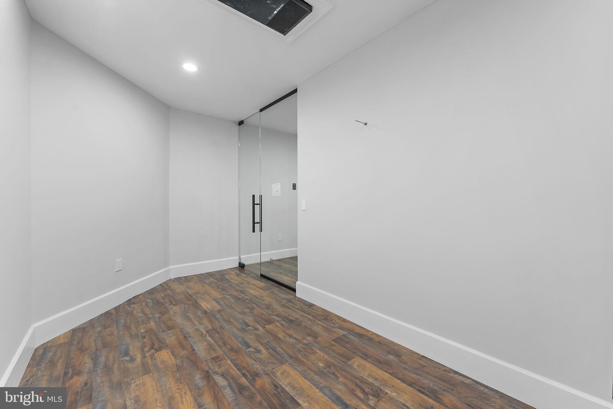 HILL VIEW ESTATES - Residential