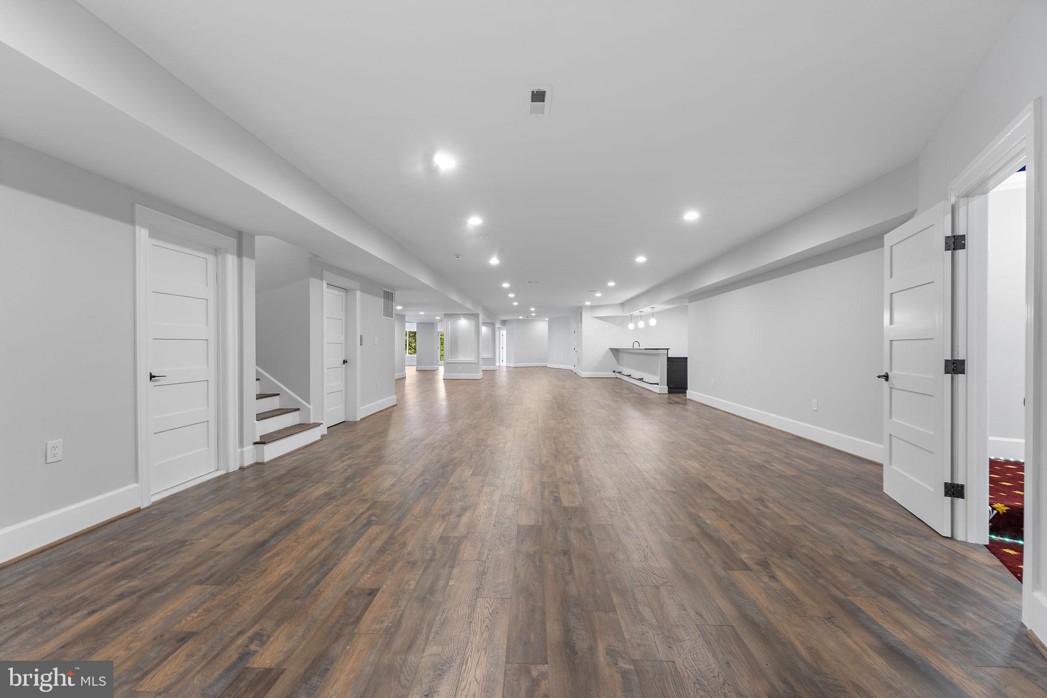 HILL VIEW ESTATES - Residential