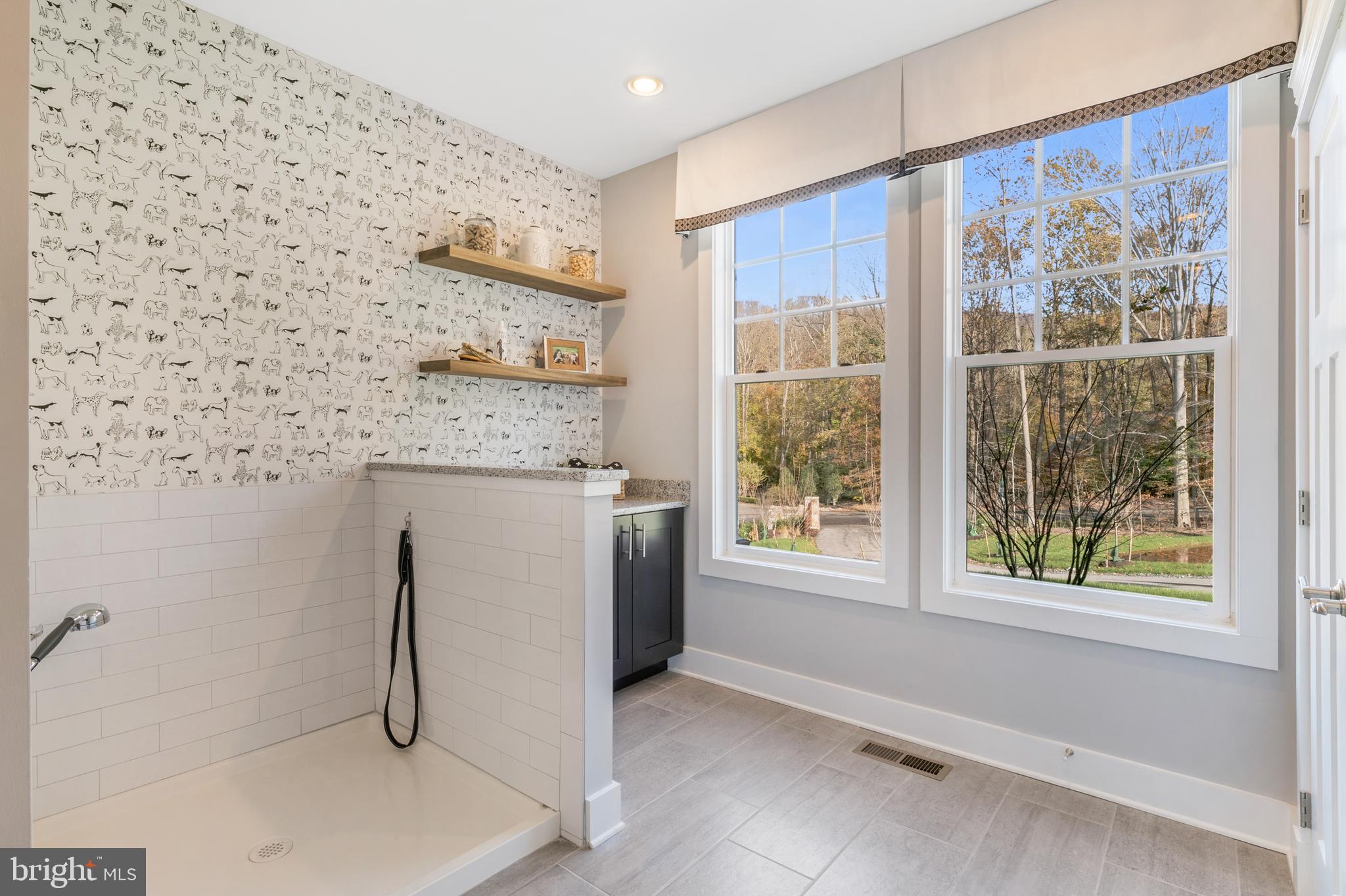 CROSS CREEK COMPASS POINTE - Residential