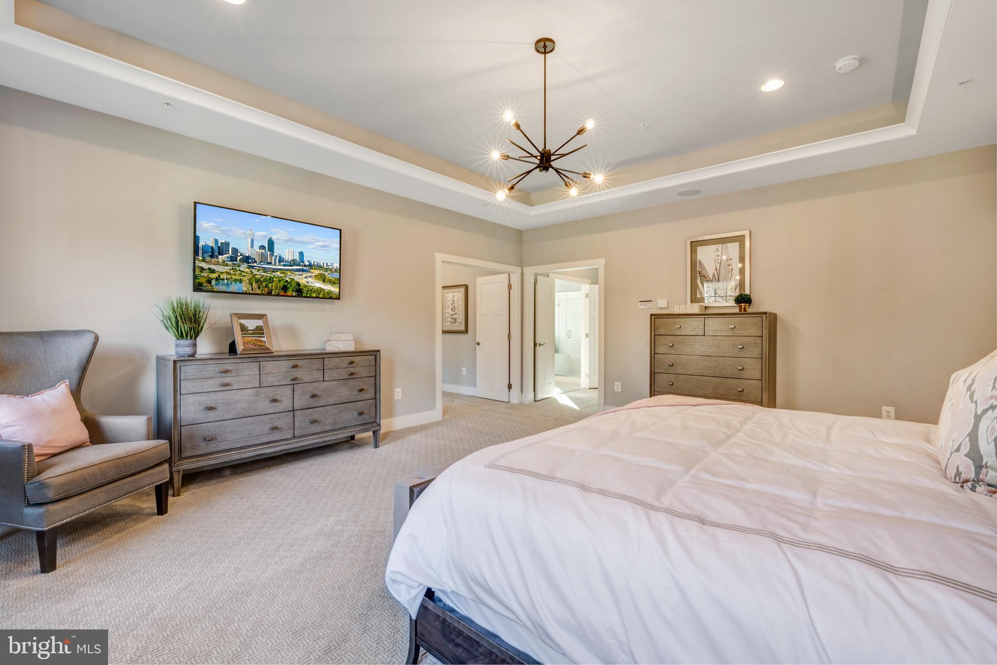 CROSS CREEK COMPASS POINTE - Residential