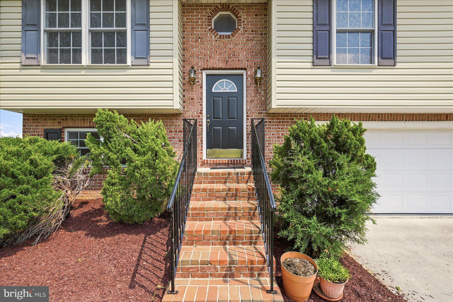 224 FORD CIRCLE