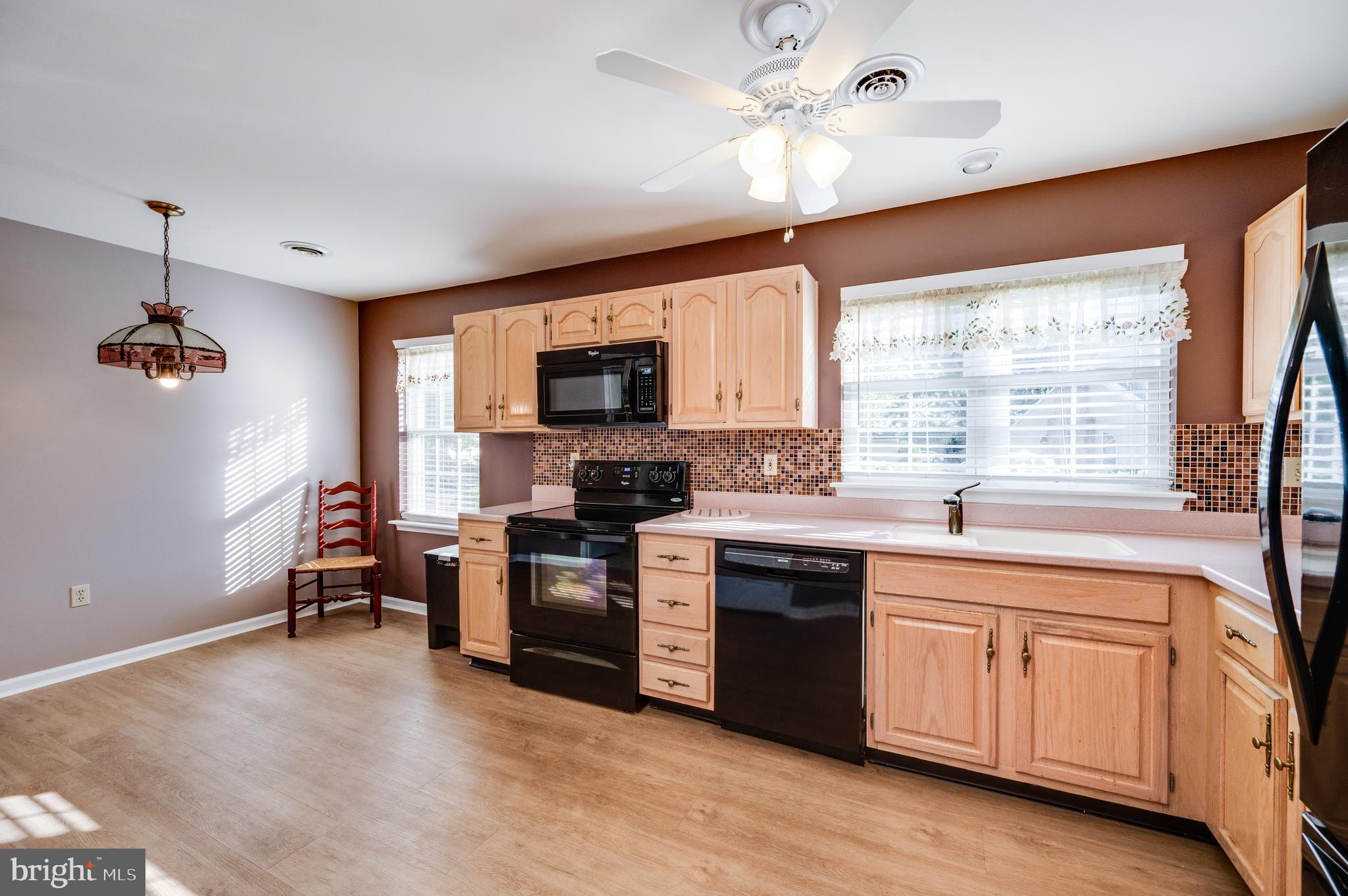 STONE HILL FARMS - Residential