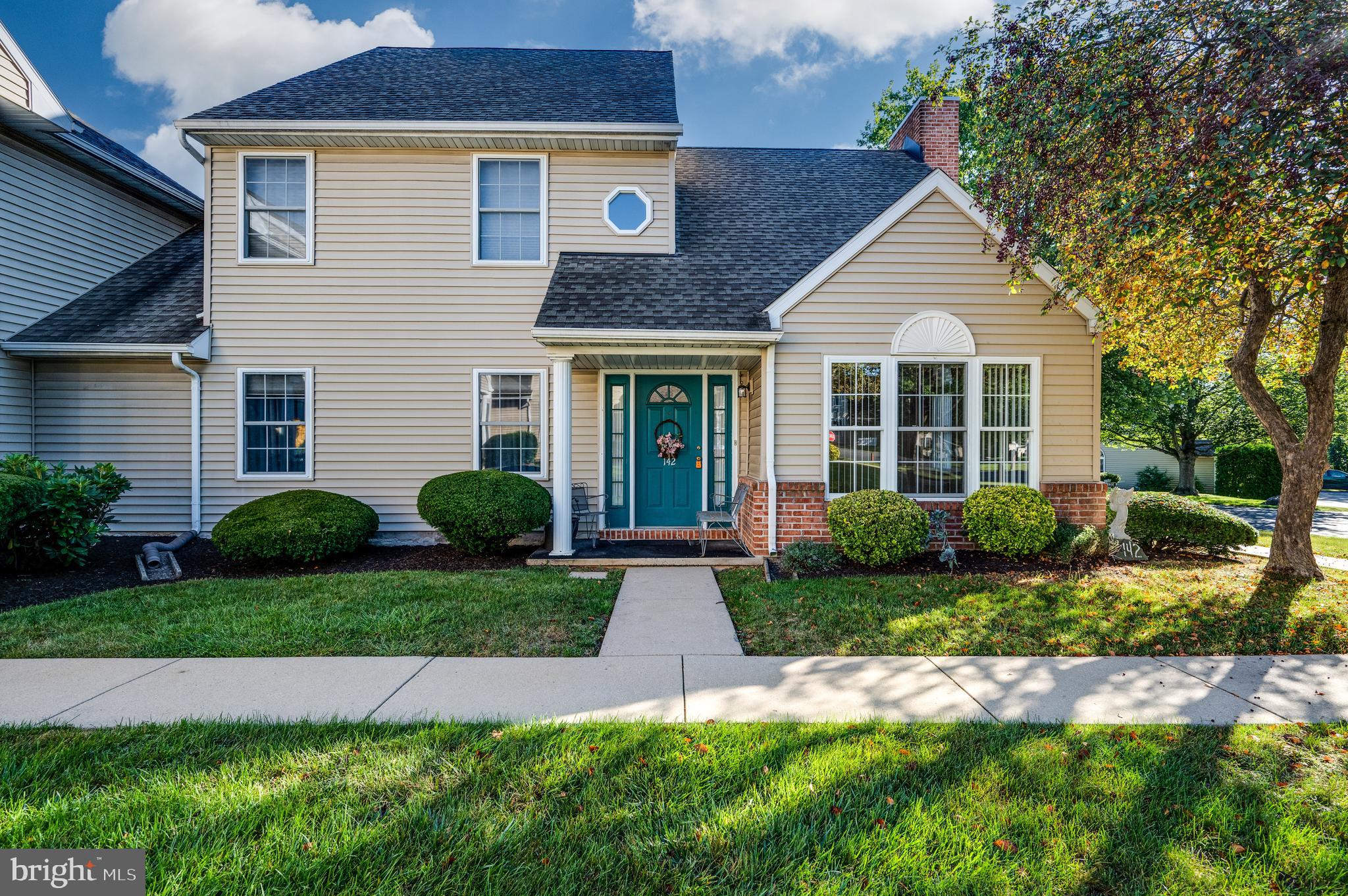 STONE HILL FARMS - Residential