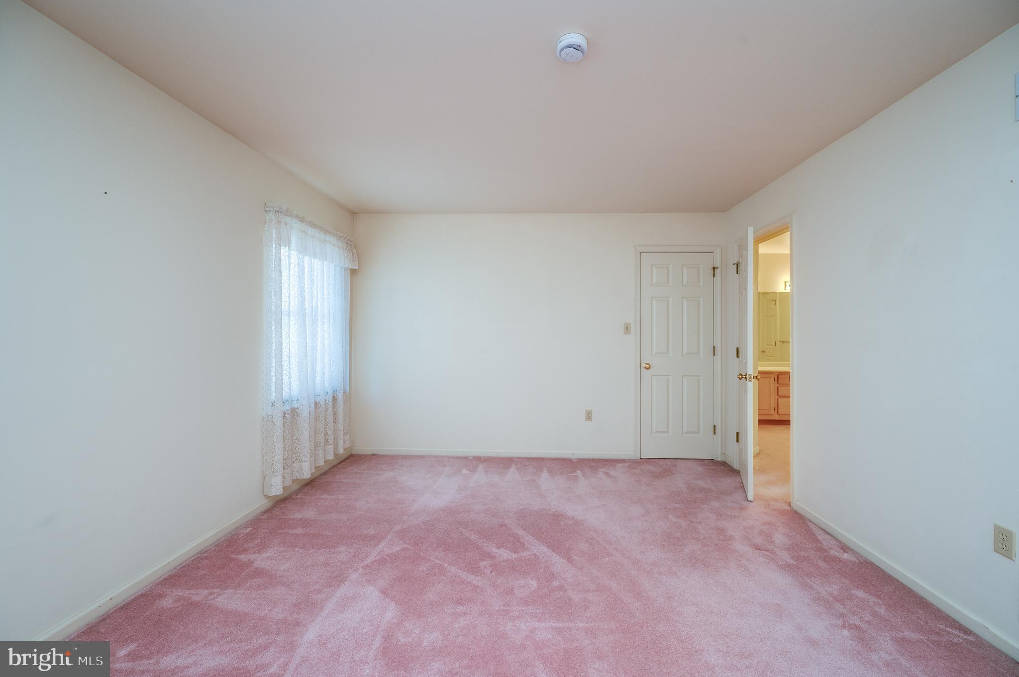 STONE HILL FARMS - Residential