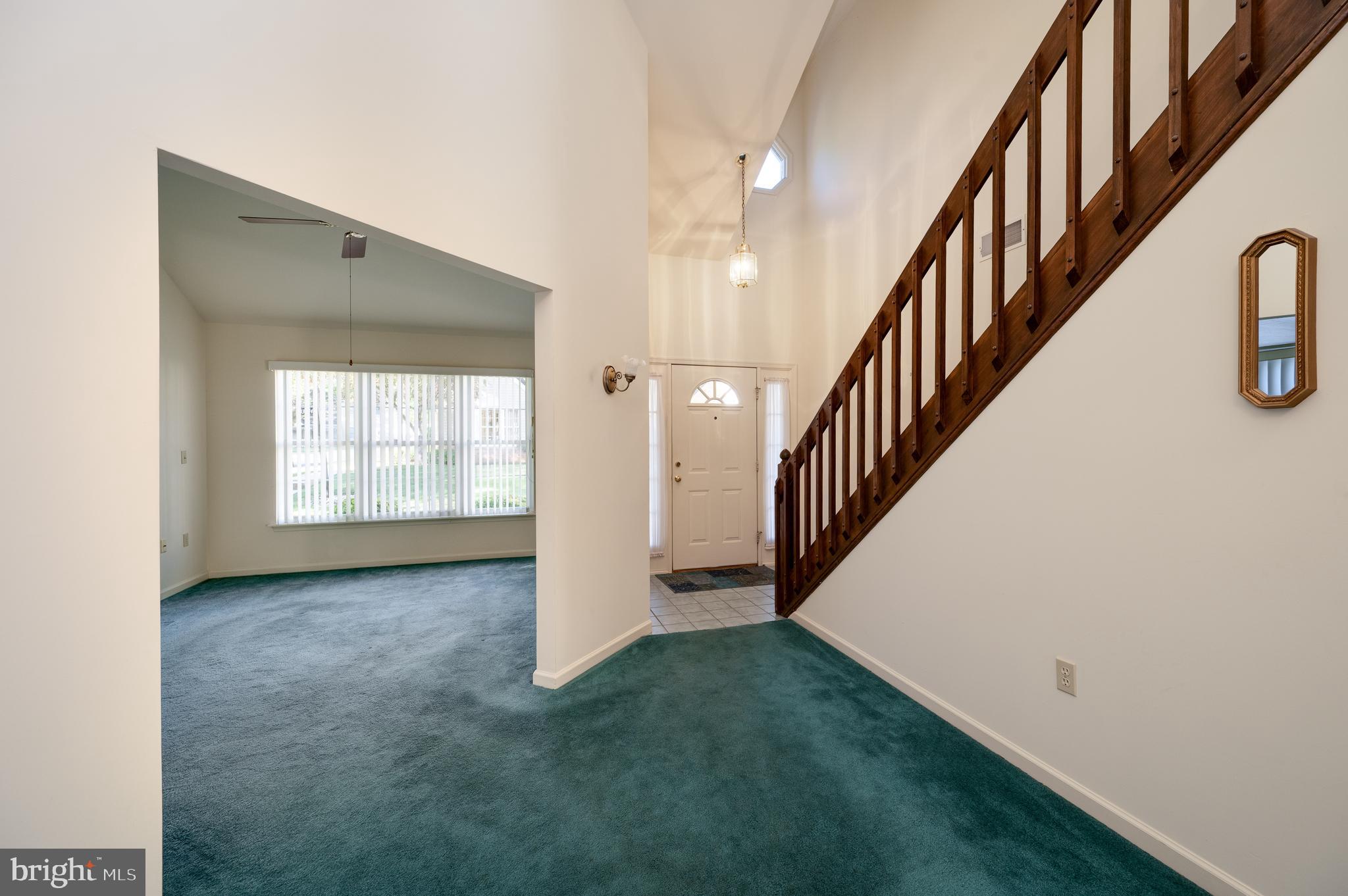 STONE HILL FARMS - Residential