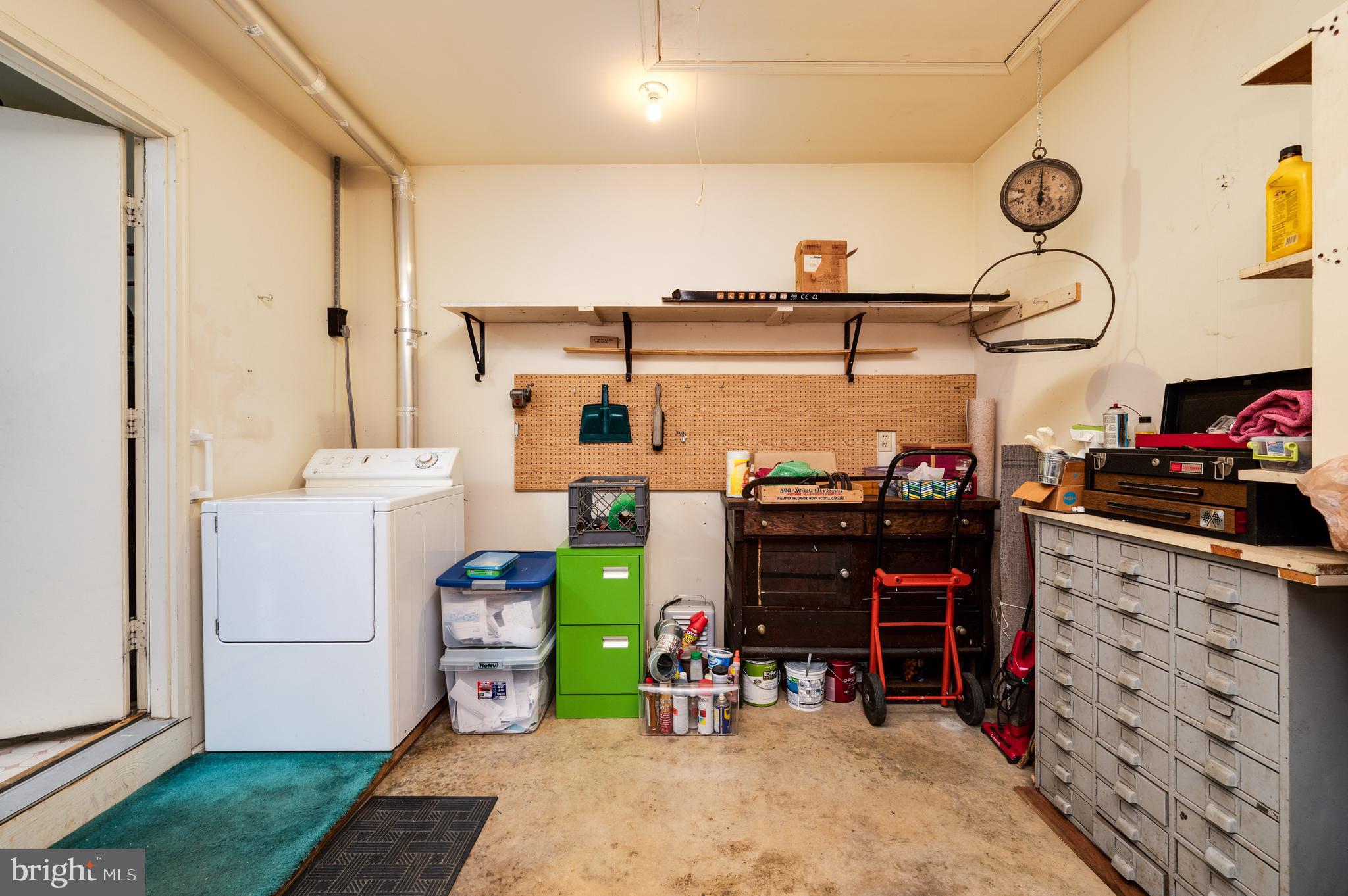 STONE HILL FARMS - Residential