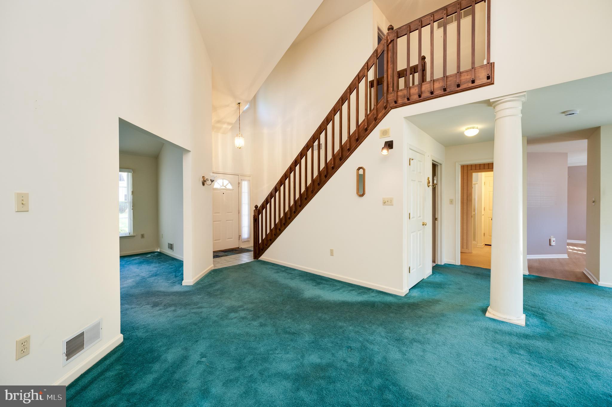 STONE HILL FARMS - Residential