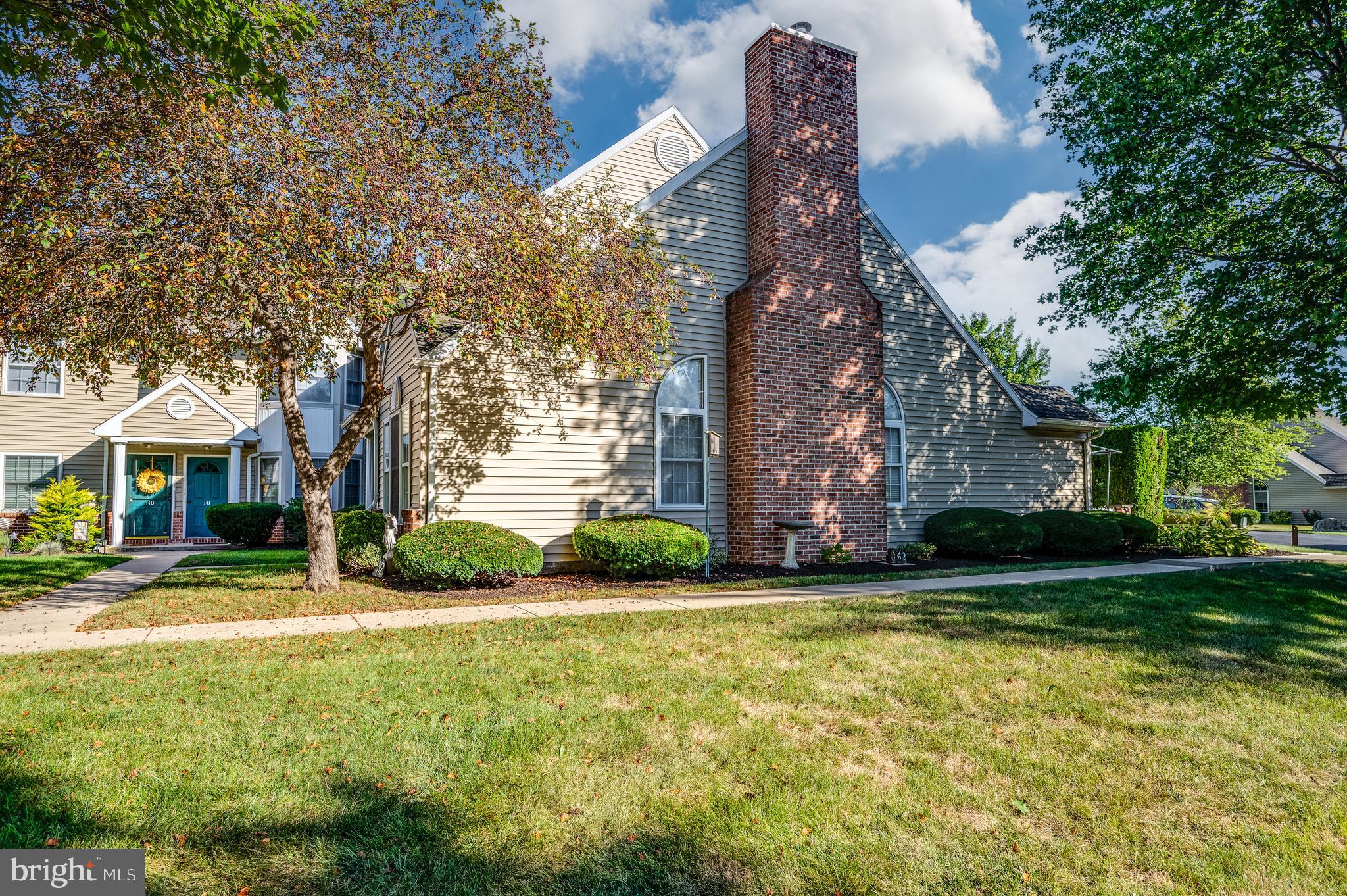 STONE HILL FARMS - Residential