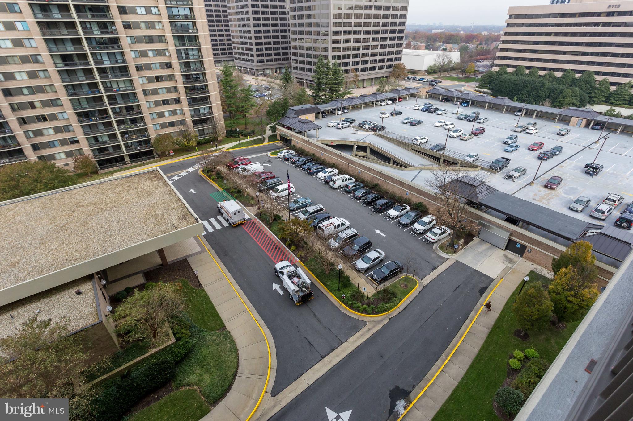 SKYLINE SQUARE CONDO - Residential