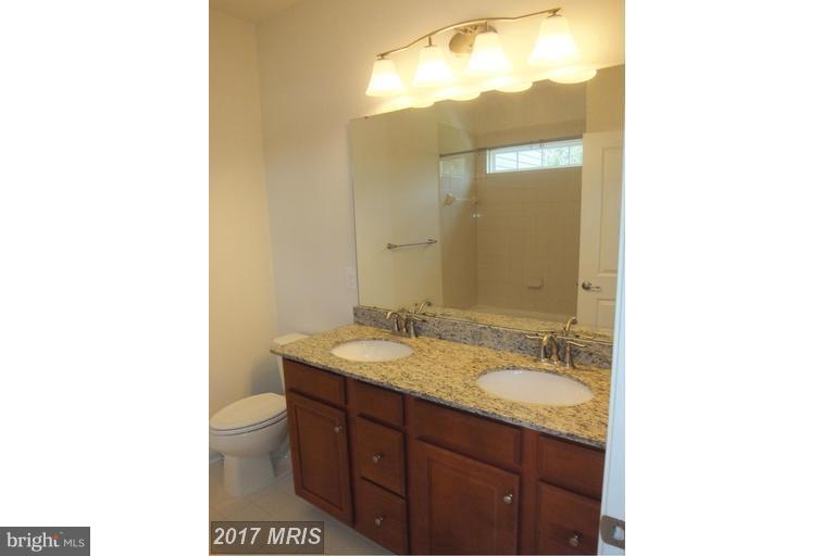 FEATHERSTONE SQUARE - Residential Lease