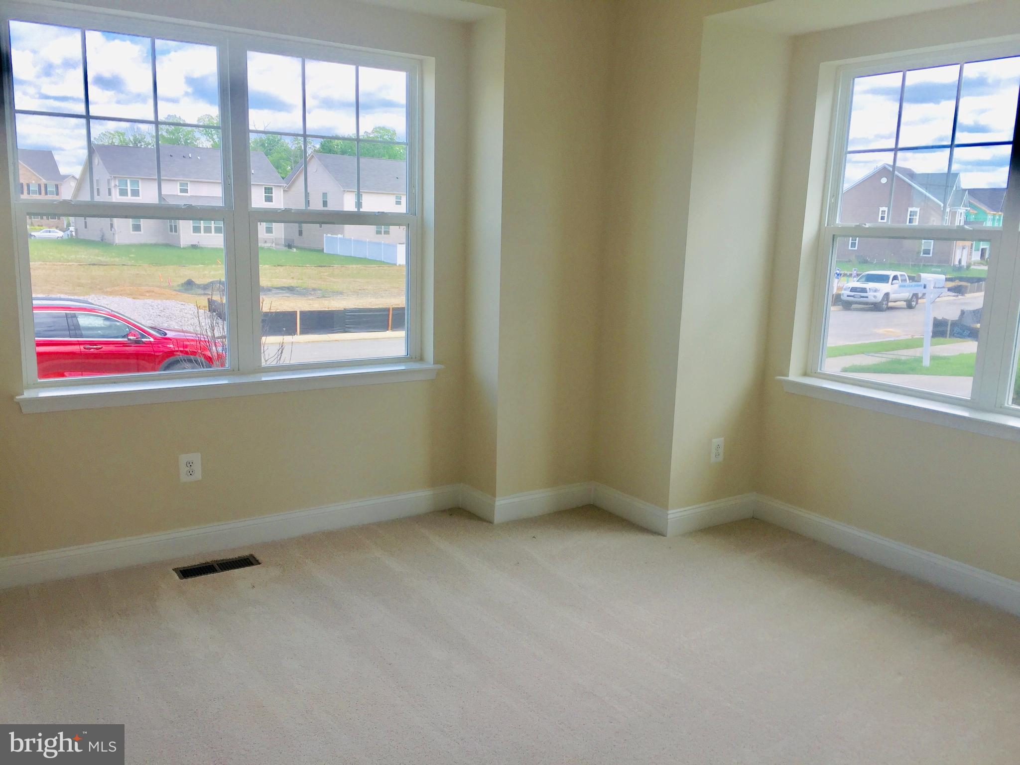 ST CHARLES GLENEAGLES - Residential