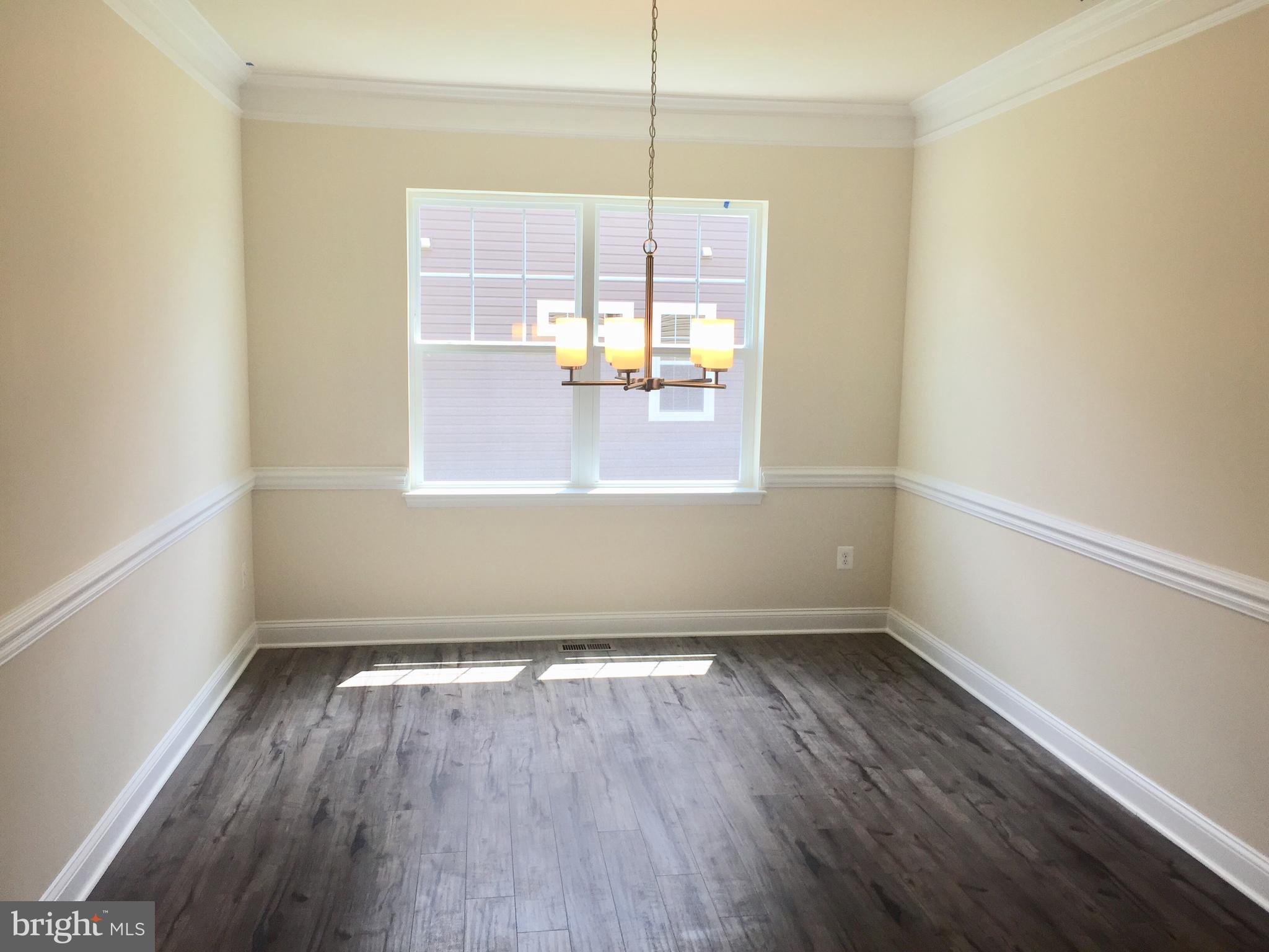 ST CHARLES GLENEAGLES - Residential