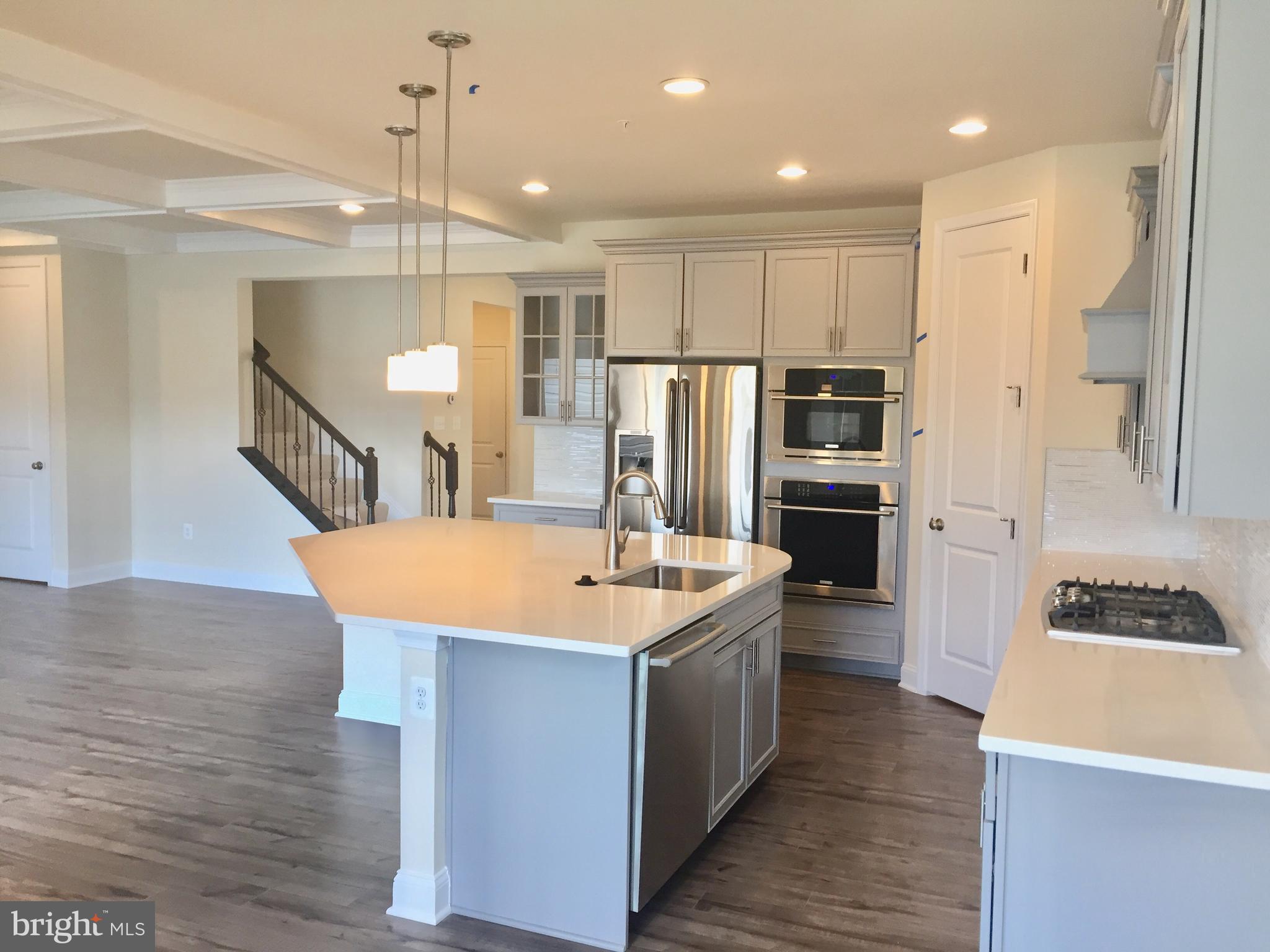 ST CHARLES GLENEAGLES - Residential