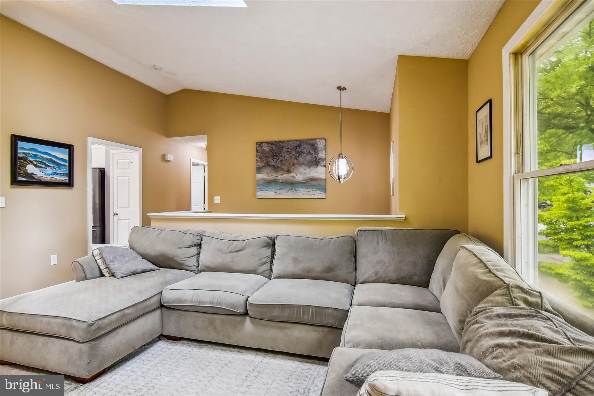 HASTINGS HUNT - Residential