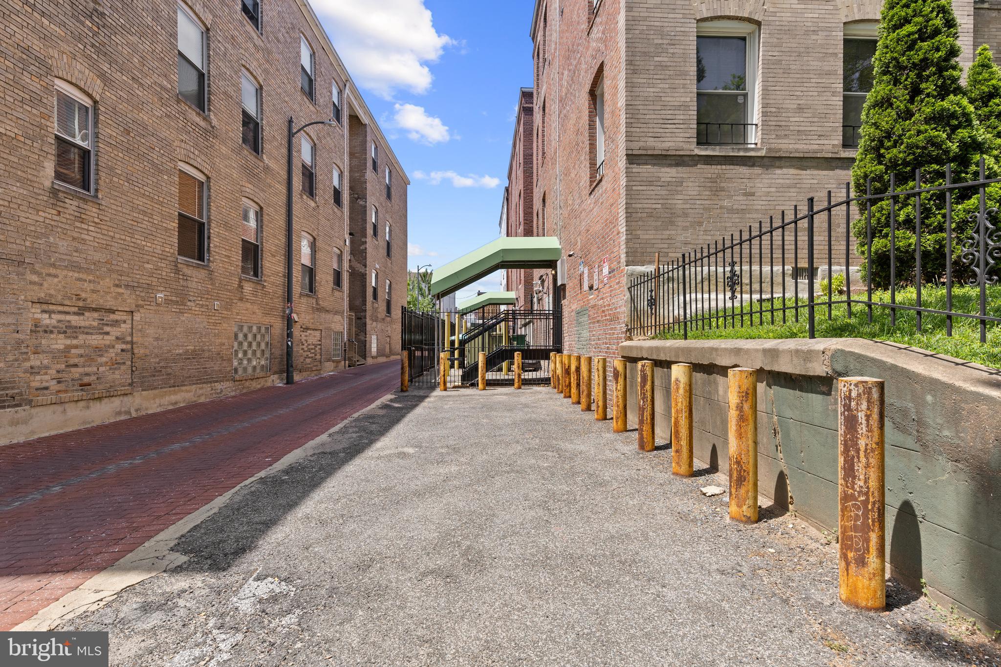 1108 COLUMBIA ROAD NW P-2