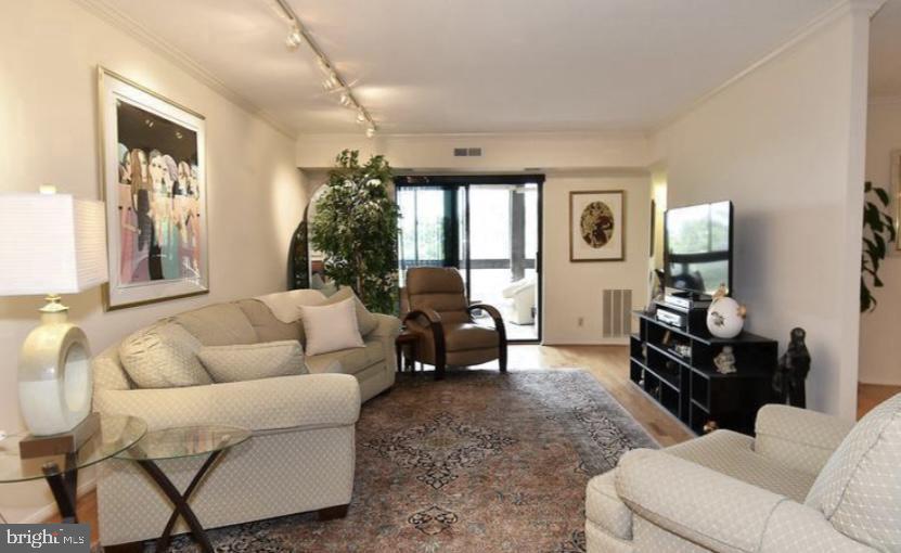 8370 GREENSBORO DRIVE 514