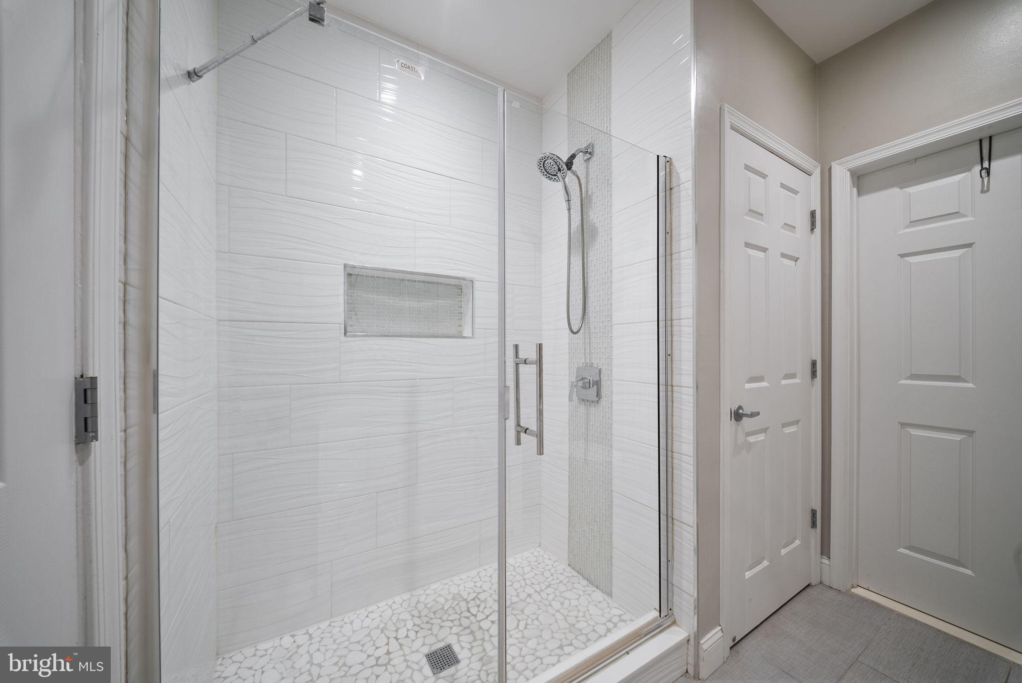 THE SIERRA - Residential