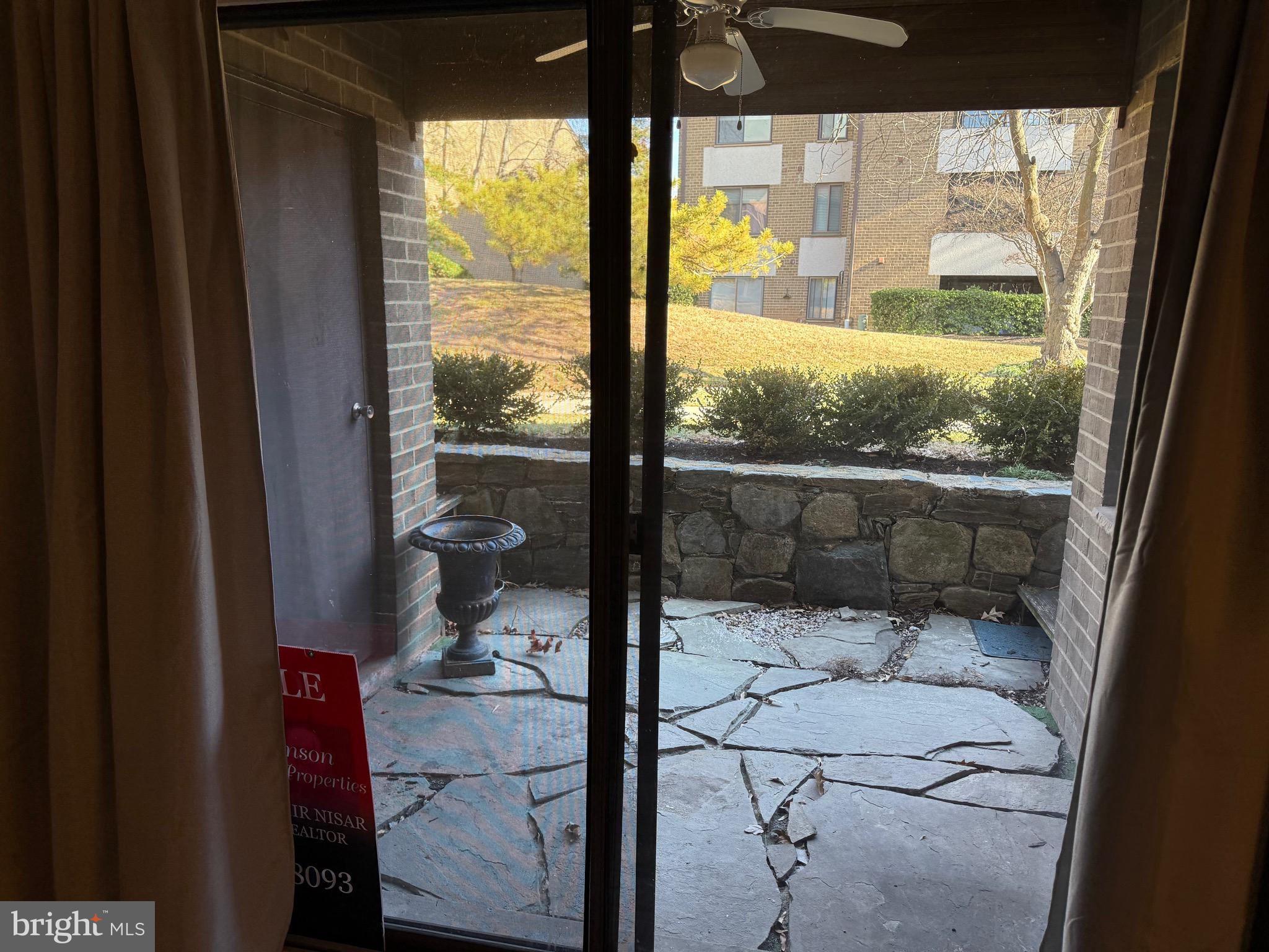 JEFFERSON MEWS - Residential