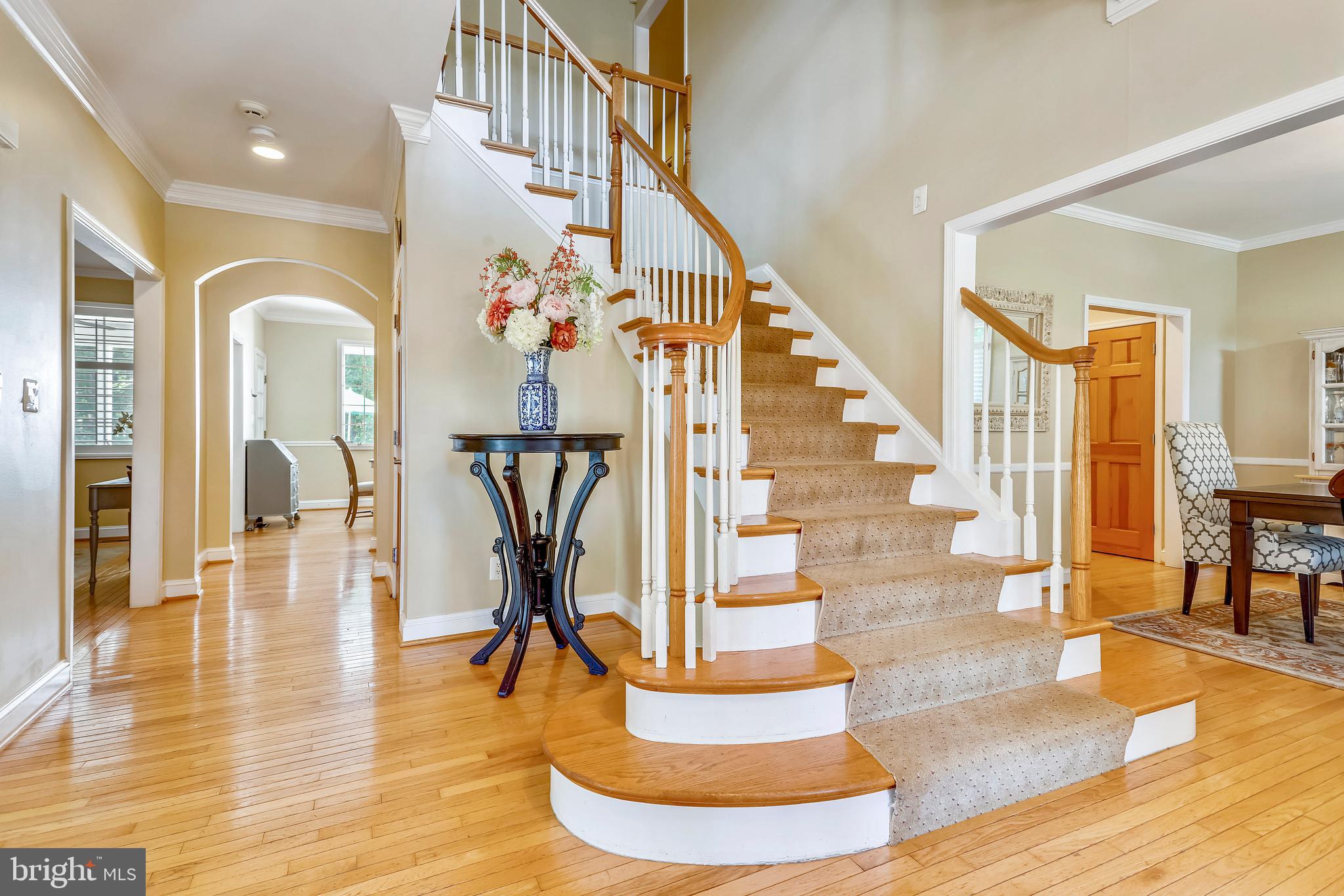 OLD SOUTH COUNTRY CLUB - Residential