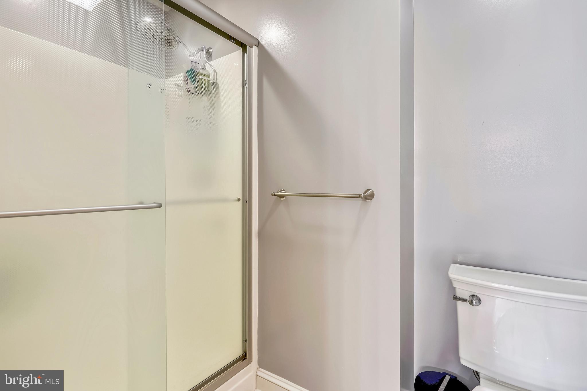 OLD SOUTH COUNTRY CLUB - Residential