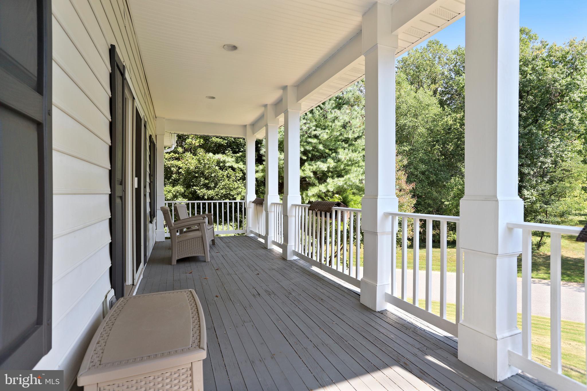 OLD SOUTH COUNTRY CLUB - Residential