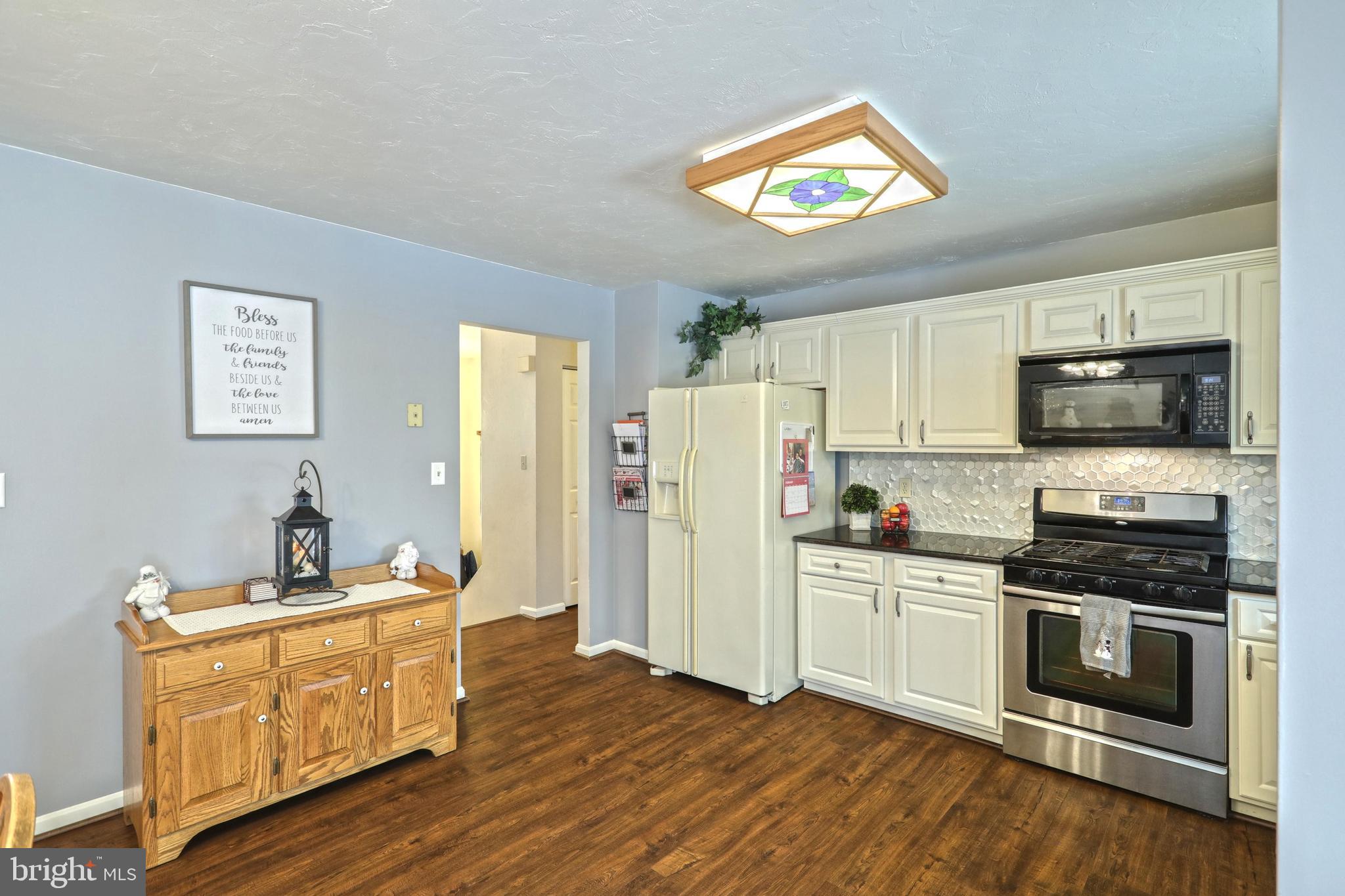 KENDALE HEIGHTS - Residential