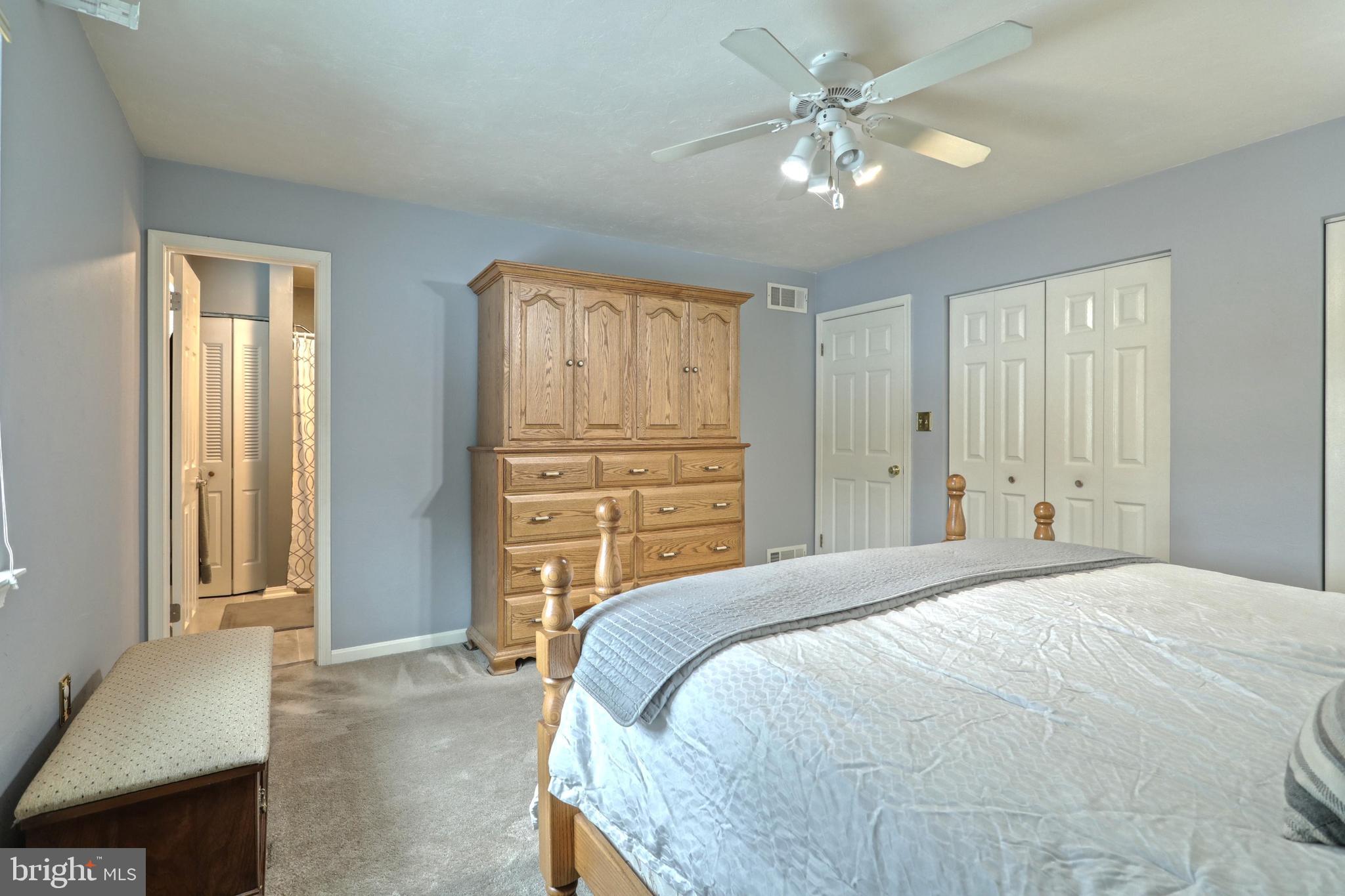 KENDALE HEIGHTS - Residential