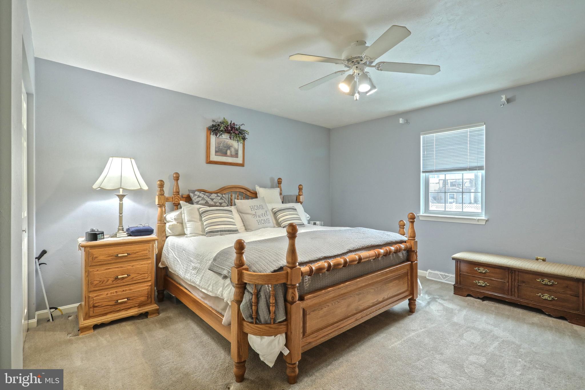 KENDALE HEIGHTS - Residential