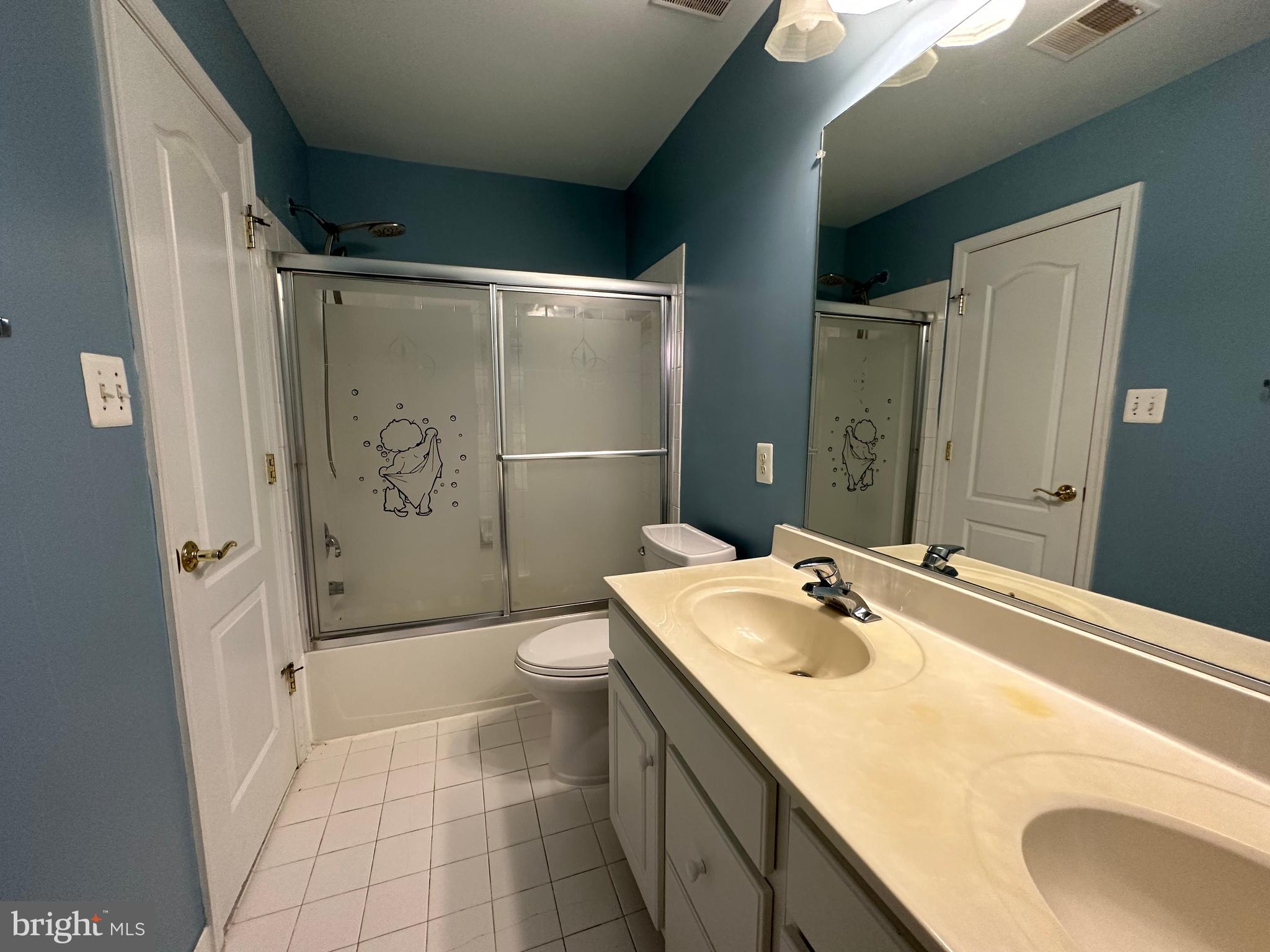 THE PADDOCKS - Residential Lease