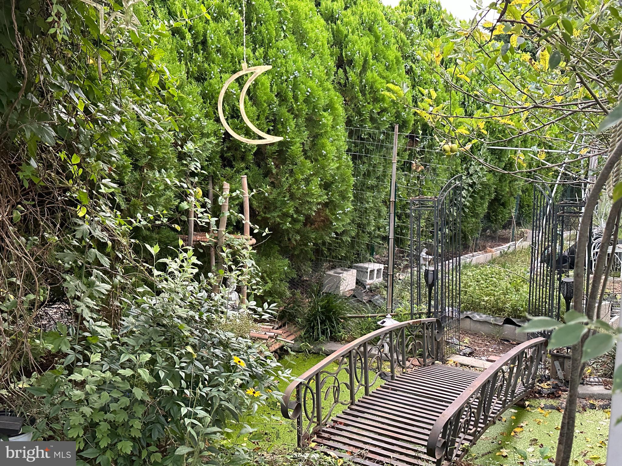 THE PADDOCKS - Residential Lease