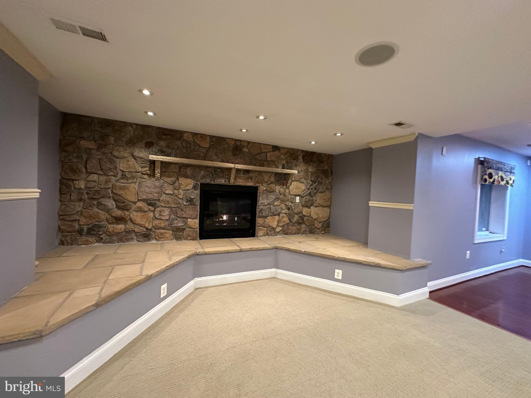 THE PADDOCKS - Residential Lease