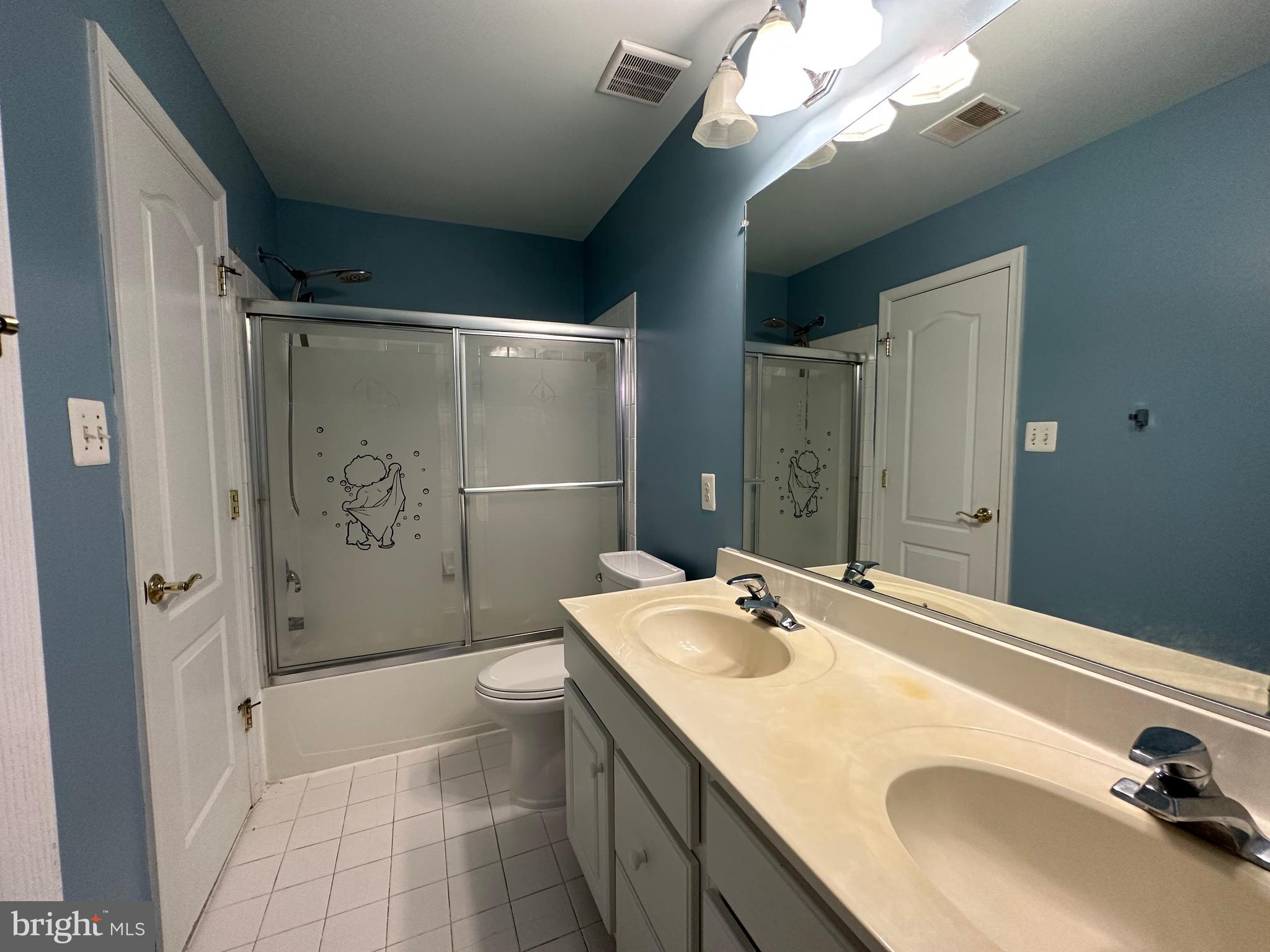 THE PADDOCKS - Residential Lease