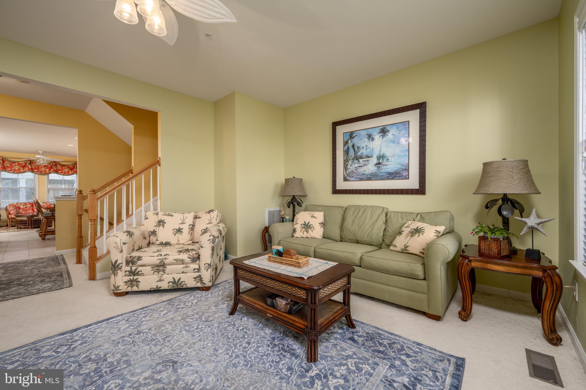 SUNSET ISLAND - Residential