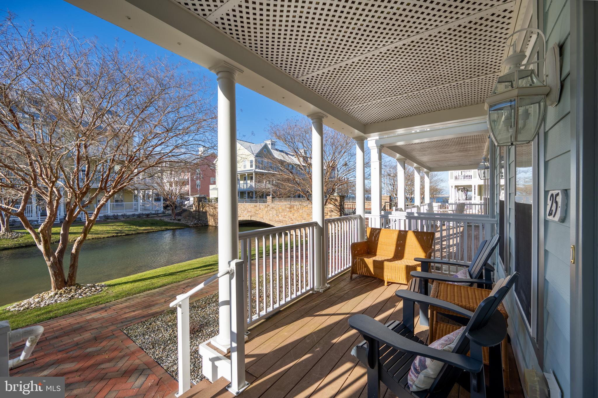 SUNSET ISLAND - Residential