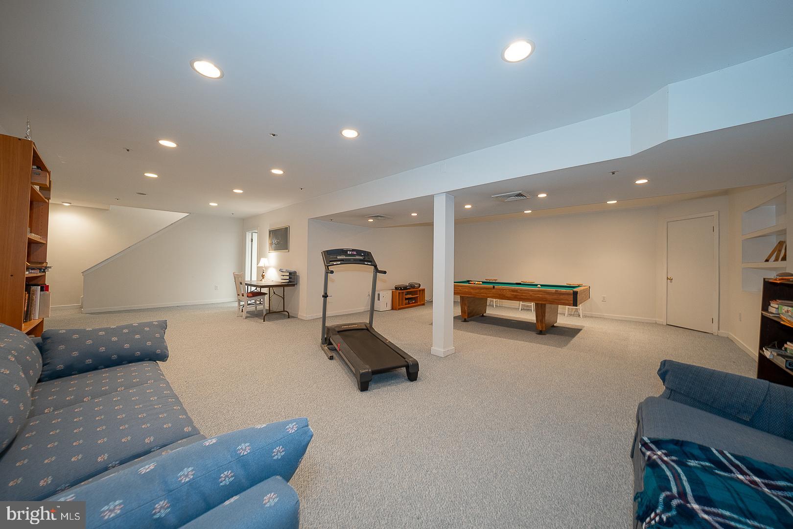 CONSHOHOCKEN - Residential