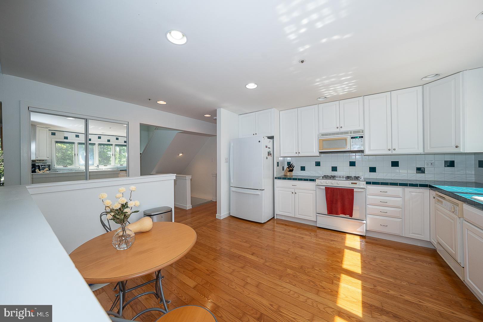 CONSHOHOCKEN - Residential