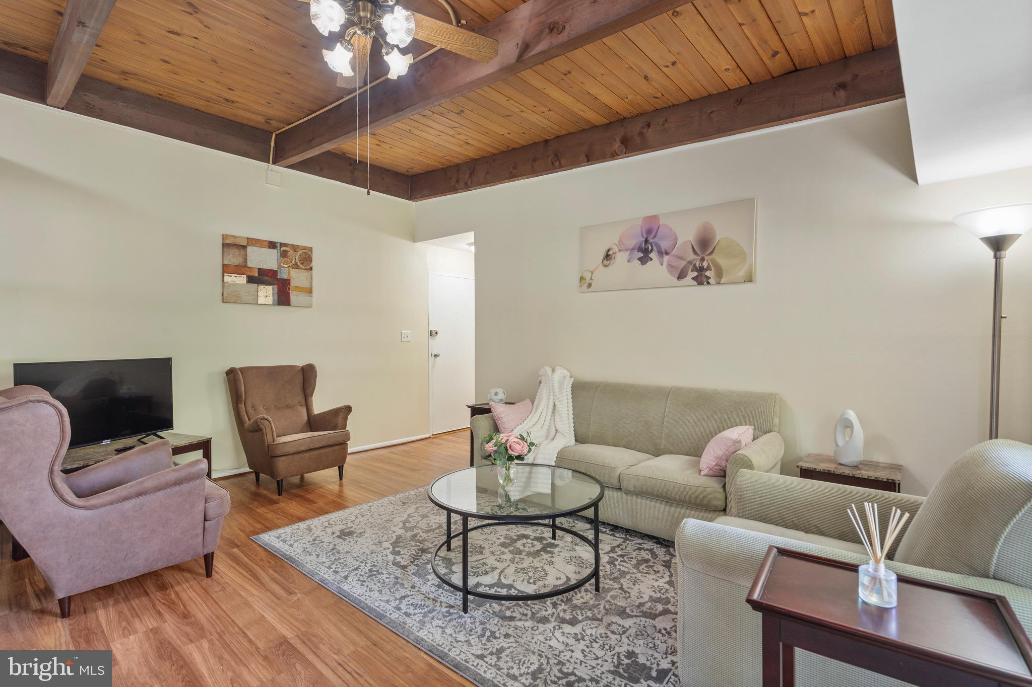 4907 AMERICANA DRIVE 4907H (202)
