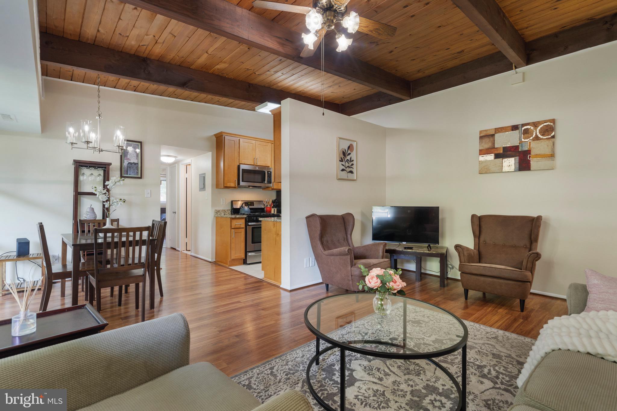 4907 AMERICANA DRIVE 4907H (202)
