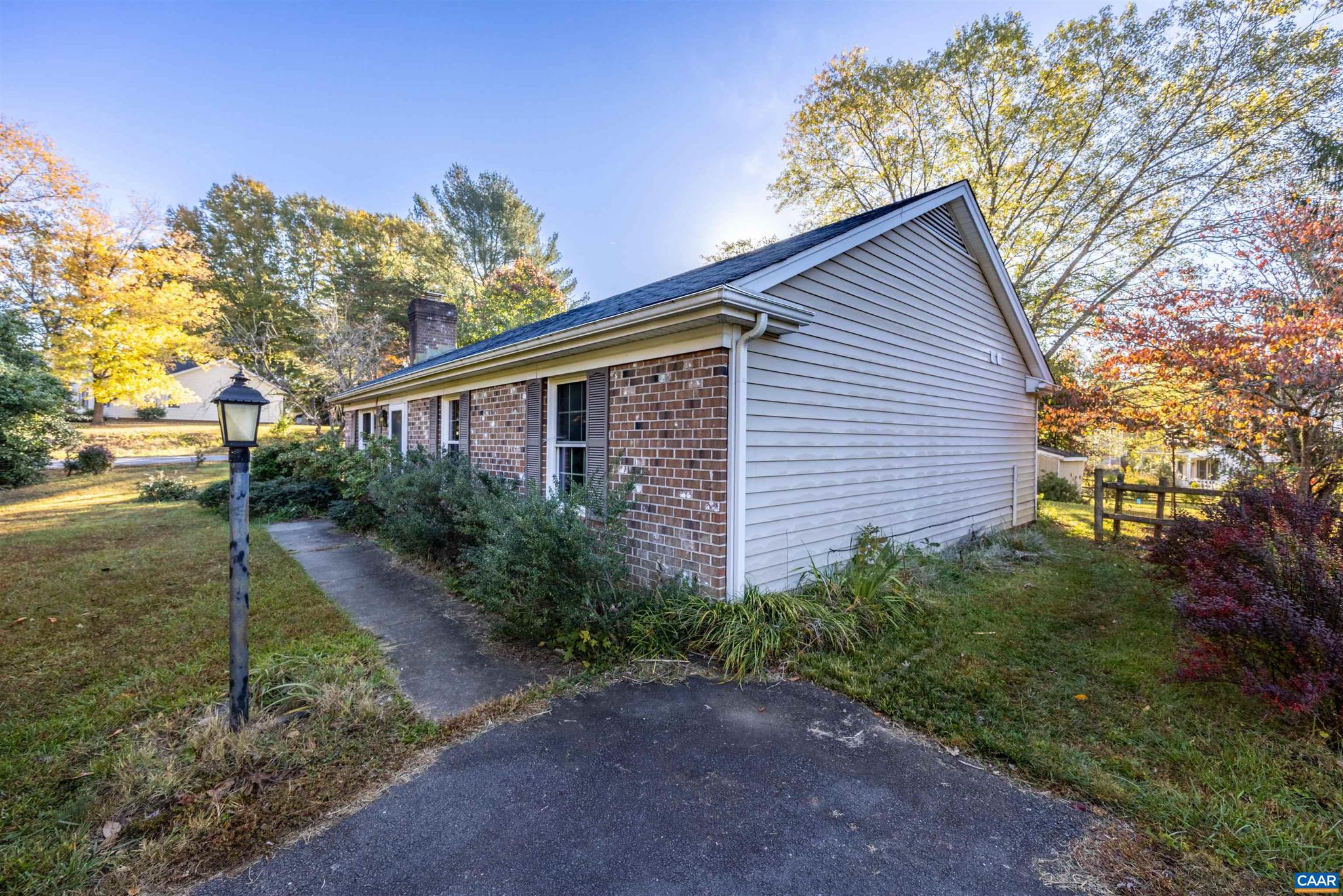 HOLLYMEAD - Residential